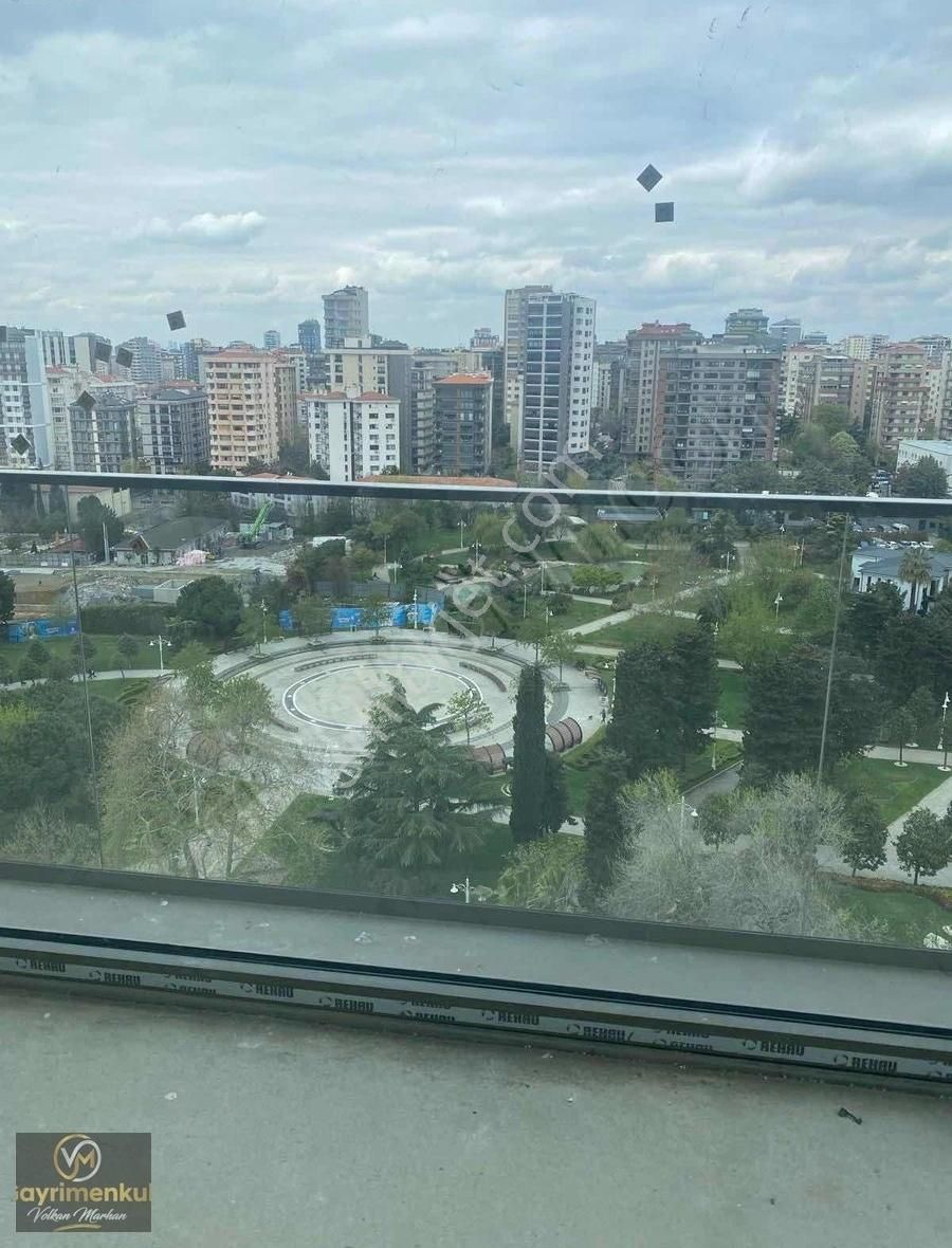 Cadde Bostan'da , Deniz Manzaralı 210 M2 Lüks Daire
