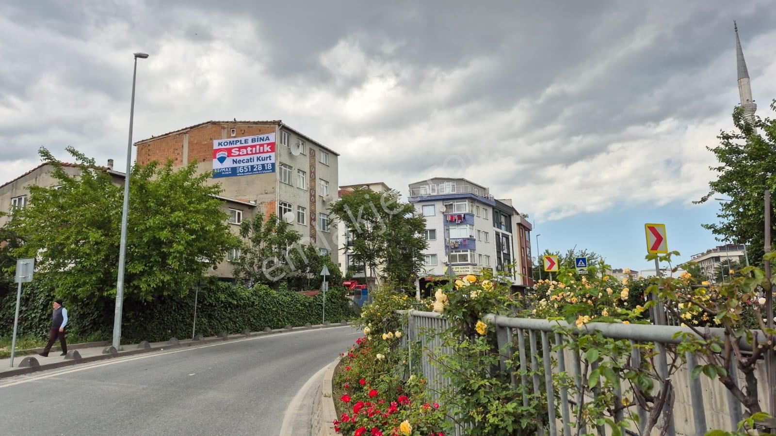 Remax Necati Kurt/kirazlı, Mehmet Akif Bulvarı, Komple Bina