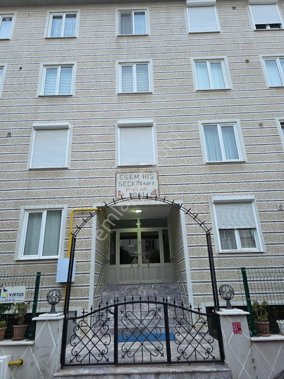 Akçay Merkezi Konumda Kiralık 2+1 Daire