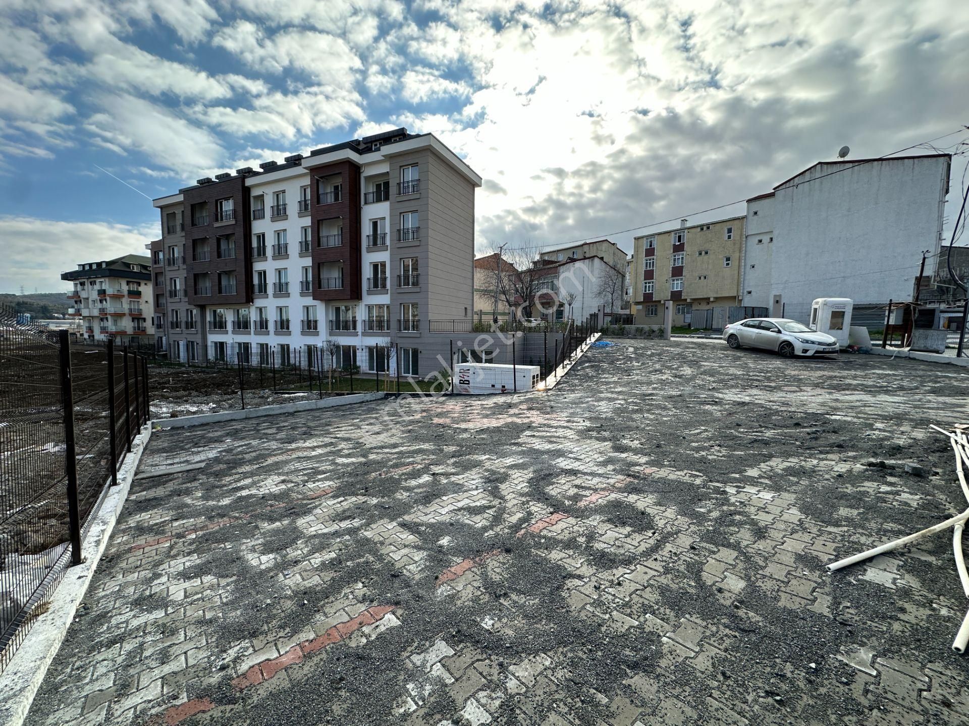 Bolluca Merkezde Yeni Sitede Kiralık Muhteşem 81m2 2+1 Arakat