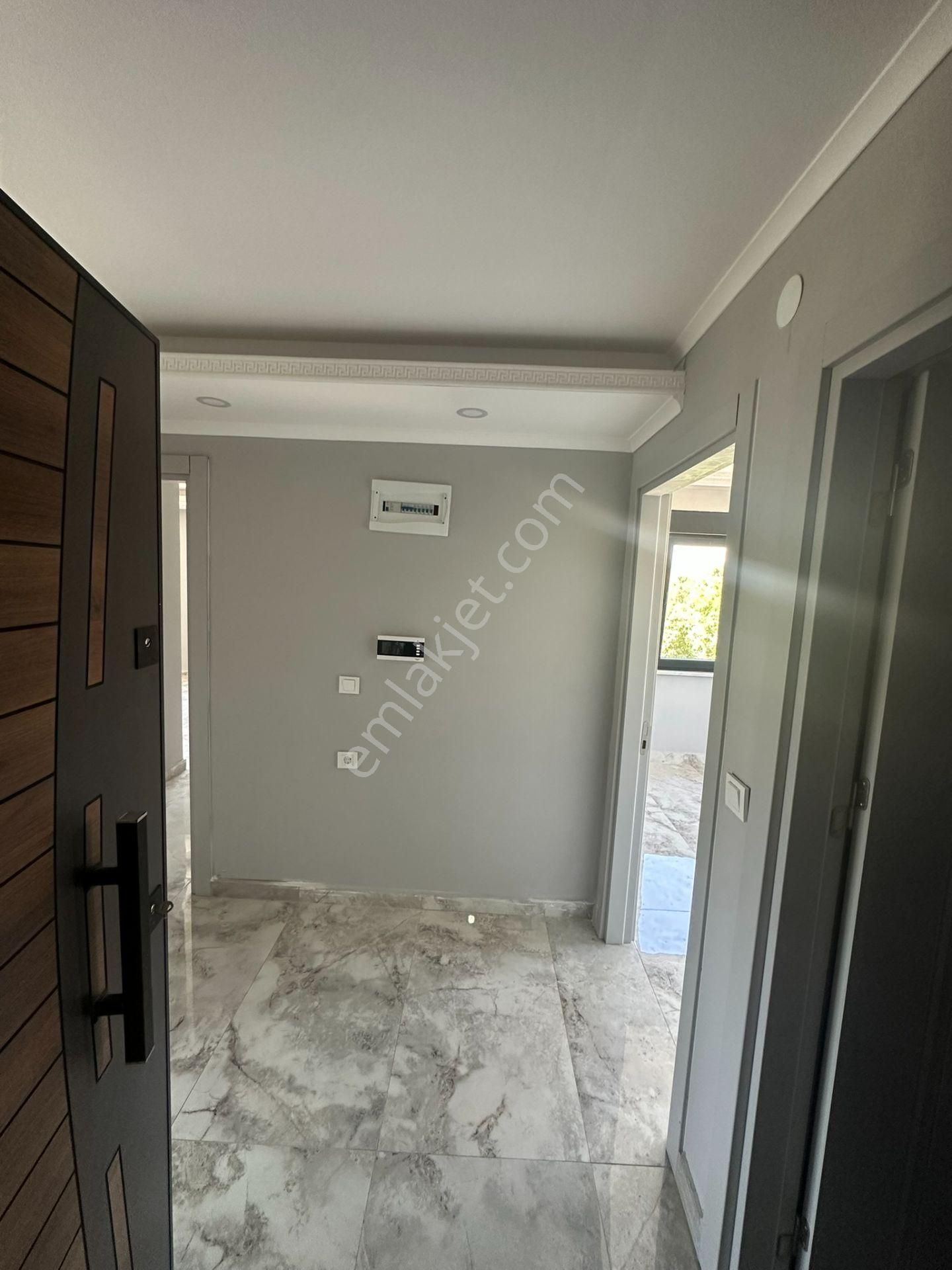 Pazarcı Mahallesinde 2+1 Sıfır Daire...cazip...cazip!!!