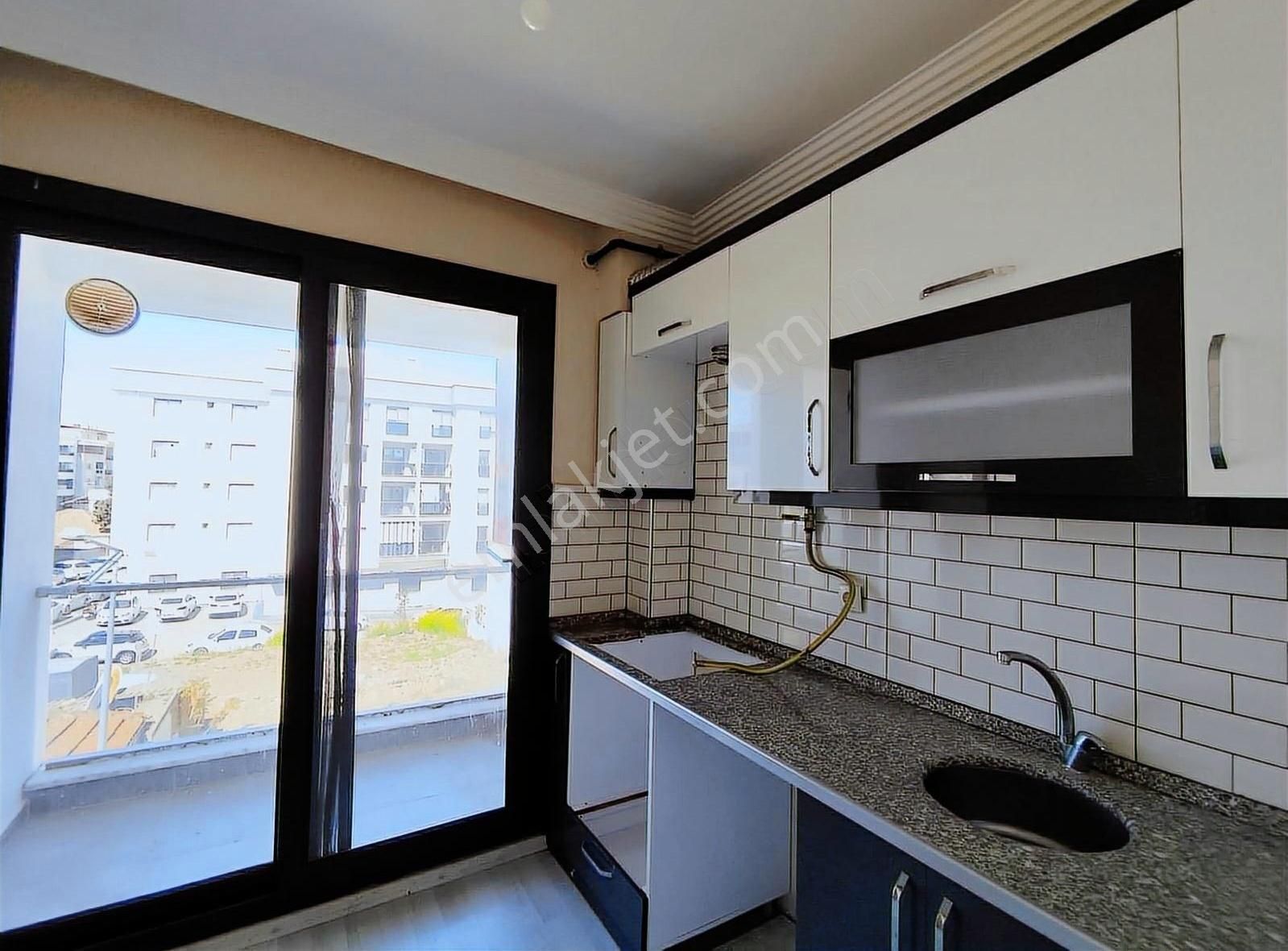 Muradiye Sağlık Ocağı Arkası Kiralık Daire