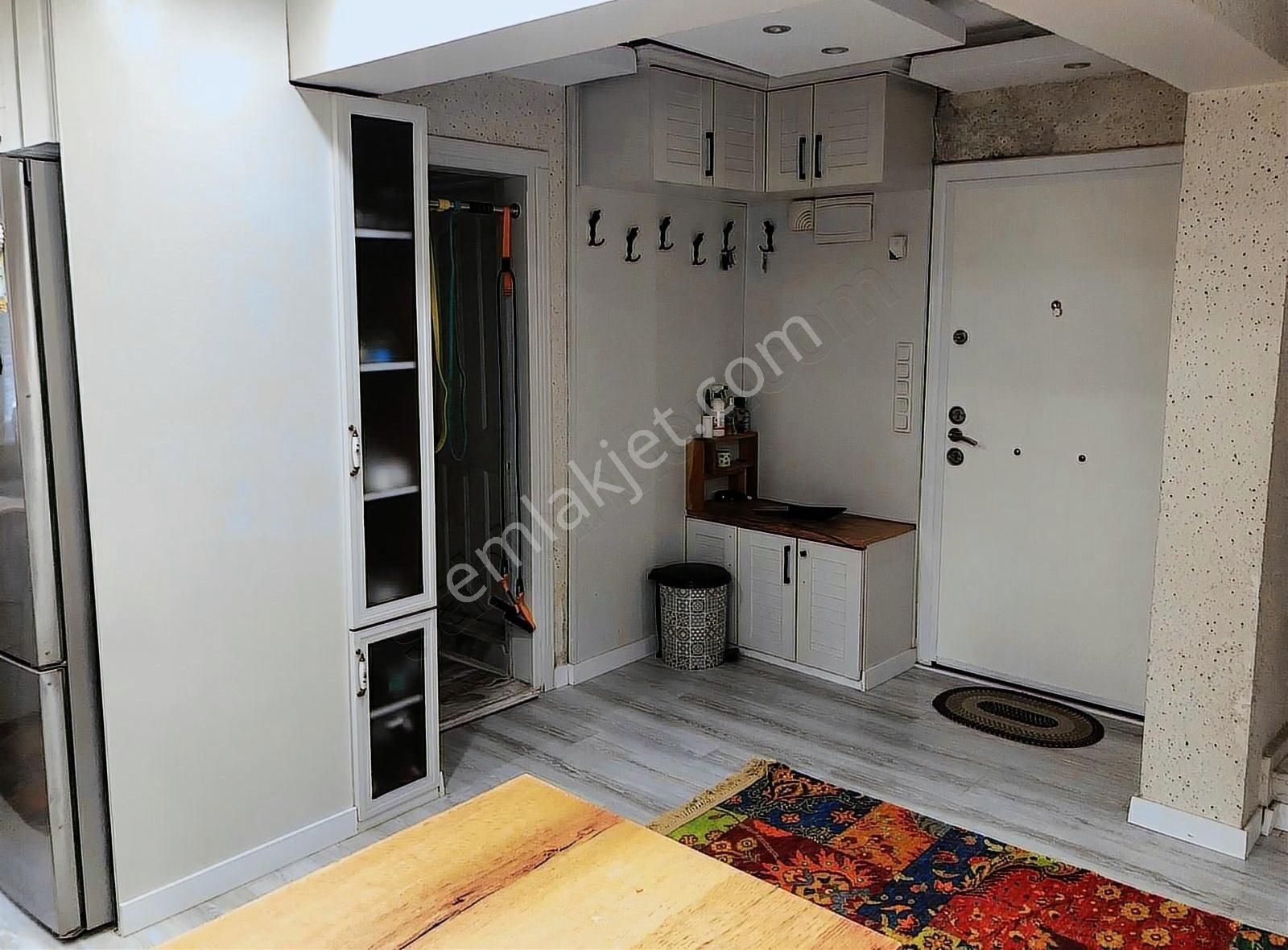 Manisa Güzelyurtta Satılık Tripleks Villa - Görsel 30