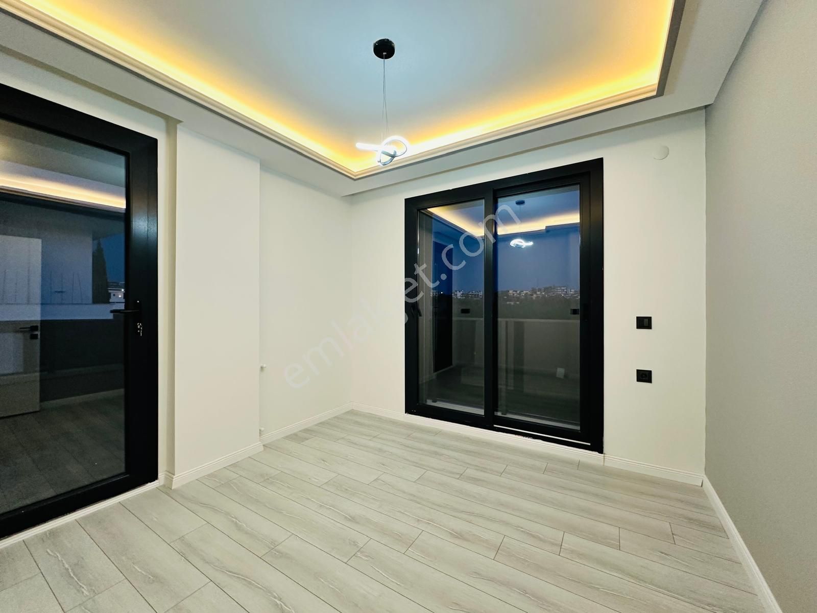 Didim Hisar Mah. 3+1 Açık Mutfaklı Bahçeli Ve Teraslı Ultra Lüx Villamız Satılıktır - Görsel 24