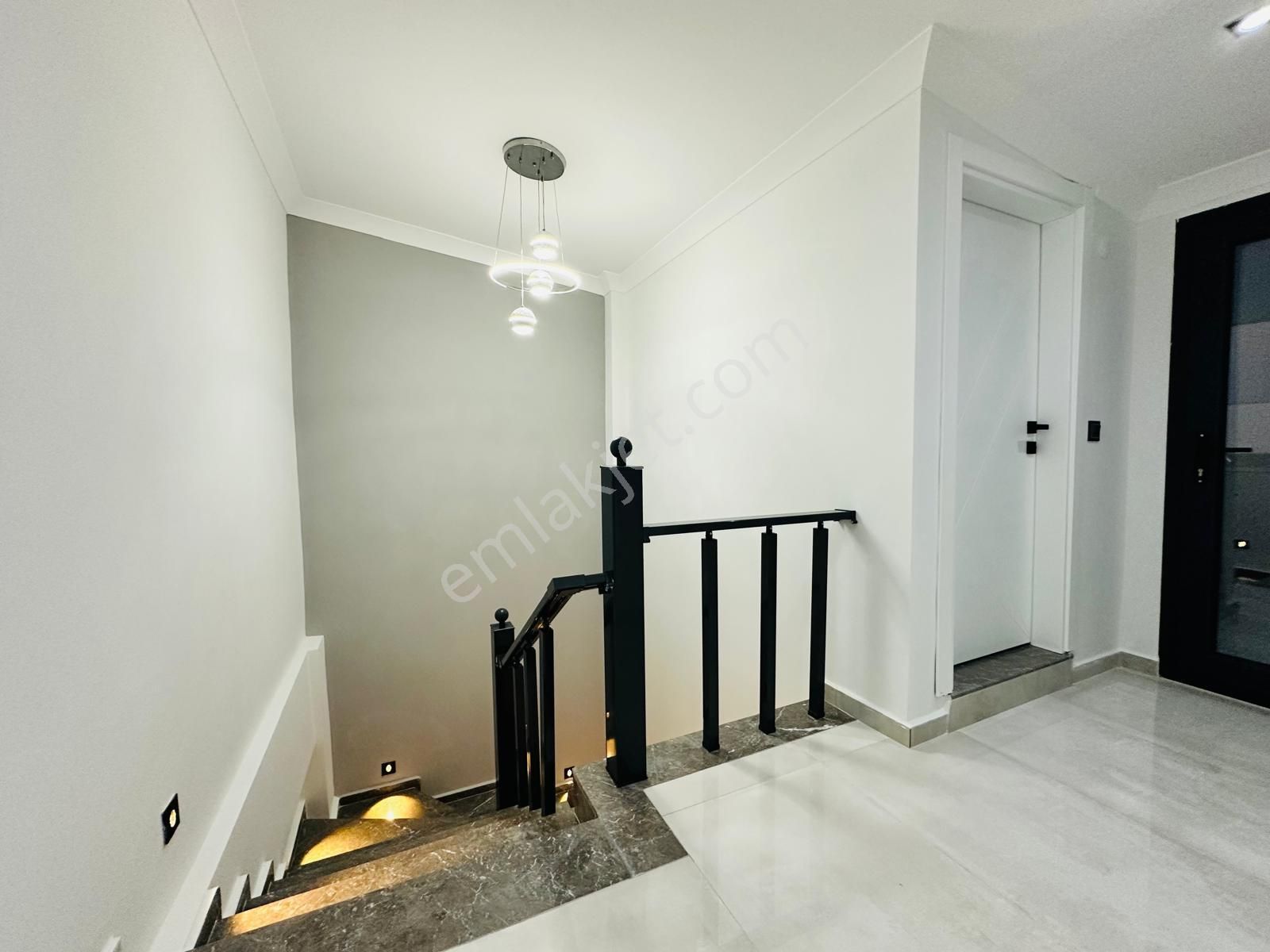 Didim Hisar Mah. 3+1 Açık Mutfaklı Bahçeli Ve Teraslı Ultra Lüx Villamız Satılıktır - Görsel 30