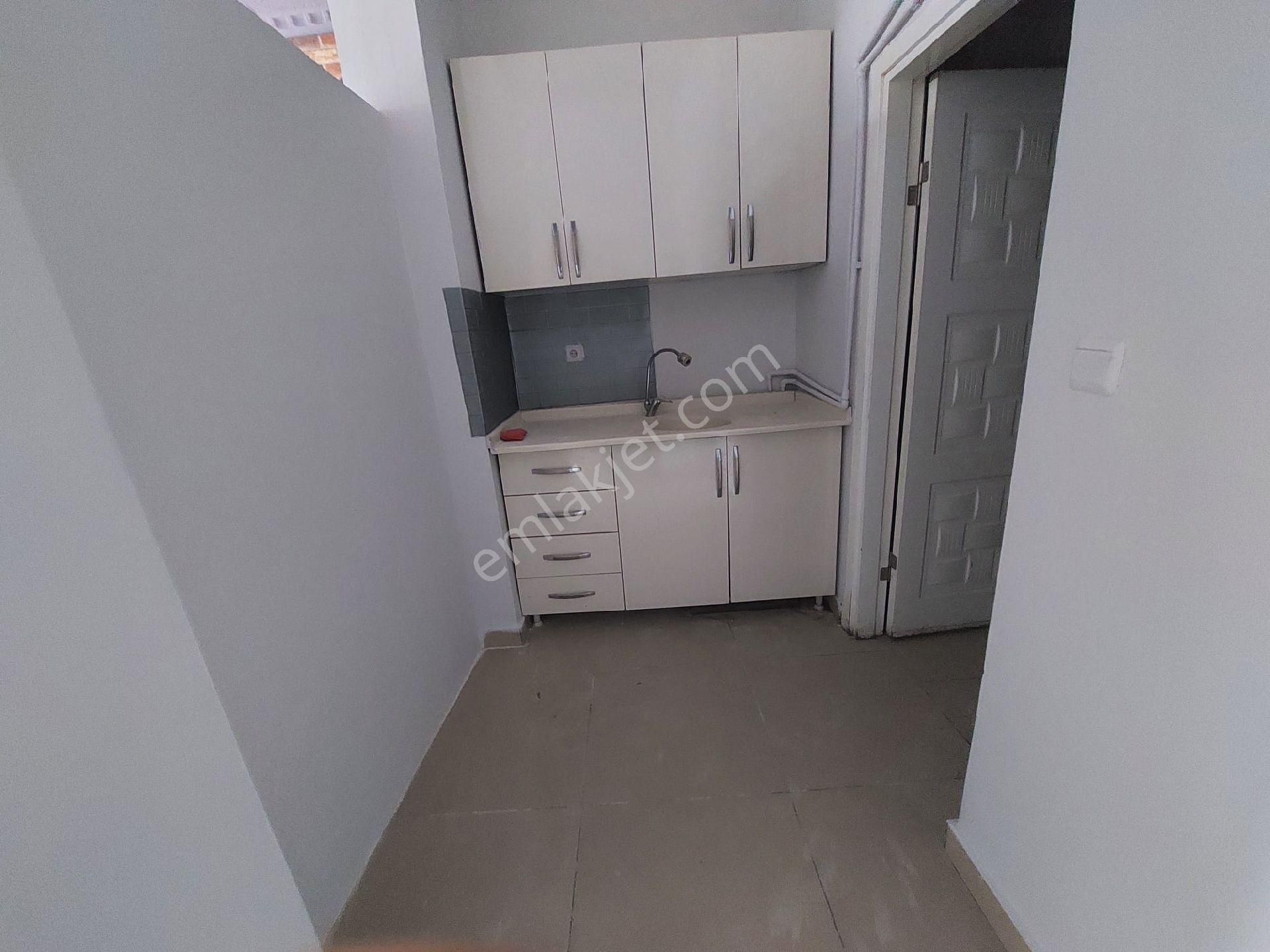 Arıkan Emlak İnşaatdan Kiralıkdükkan - Görsel 9