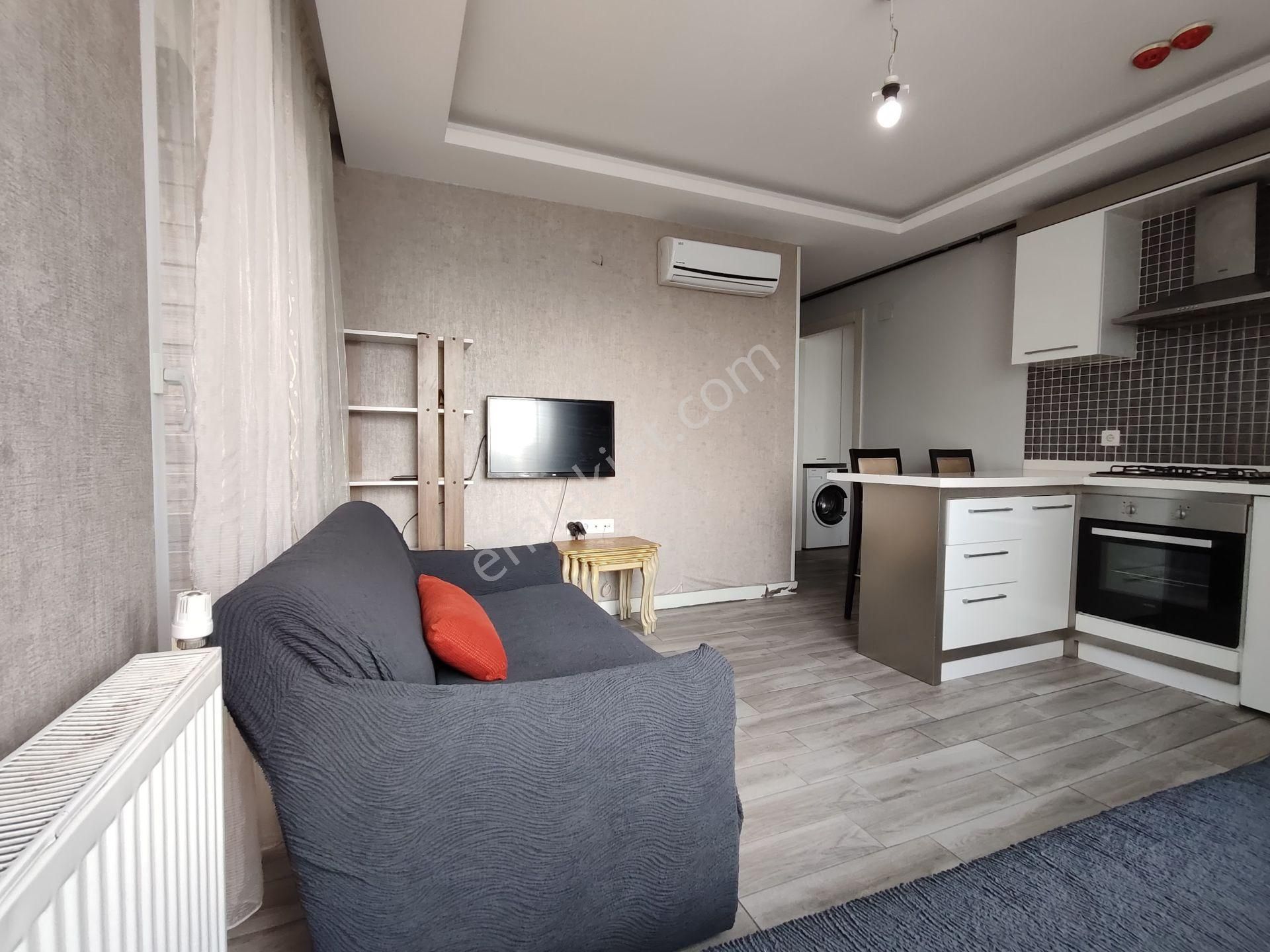 Çiftlikköy'de İyi Konumlu Eşyalı Kiralık 1+1 Daire