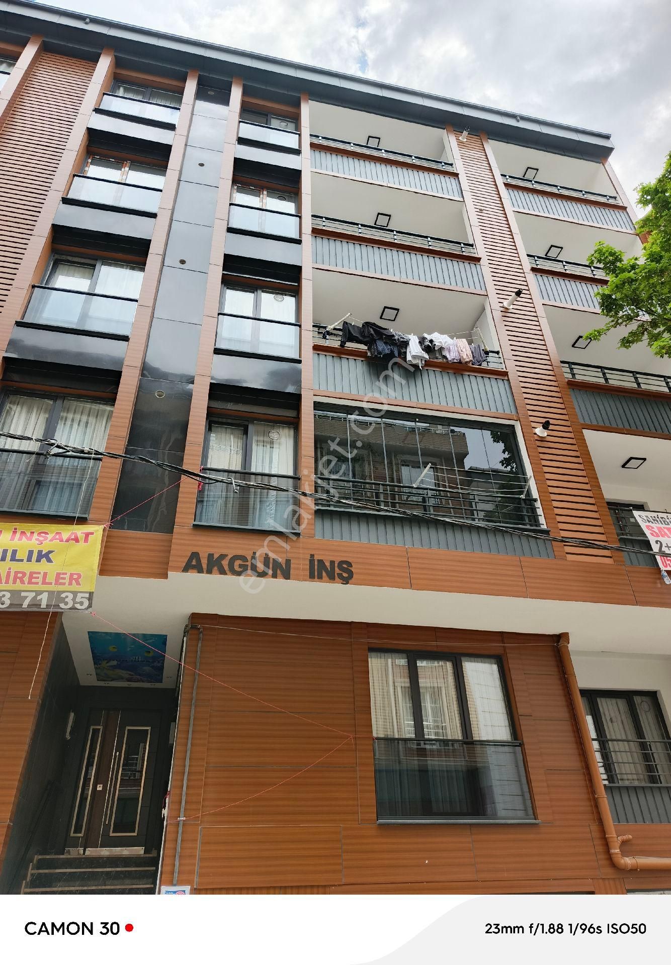 Metrobüse Yürüme Mesafesinde Satılık 2+1 Sıfır Arakat Daire