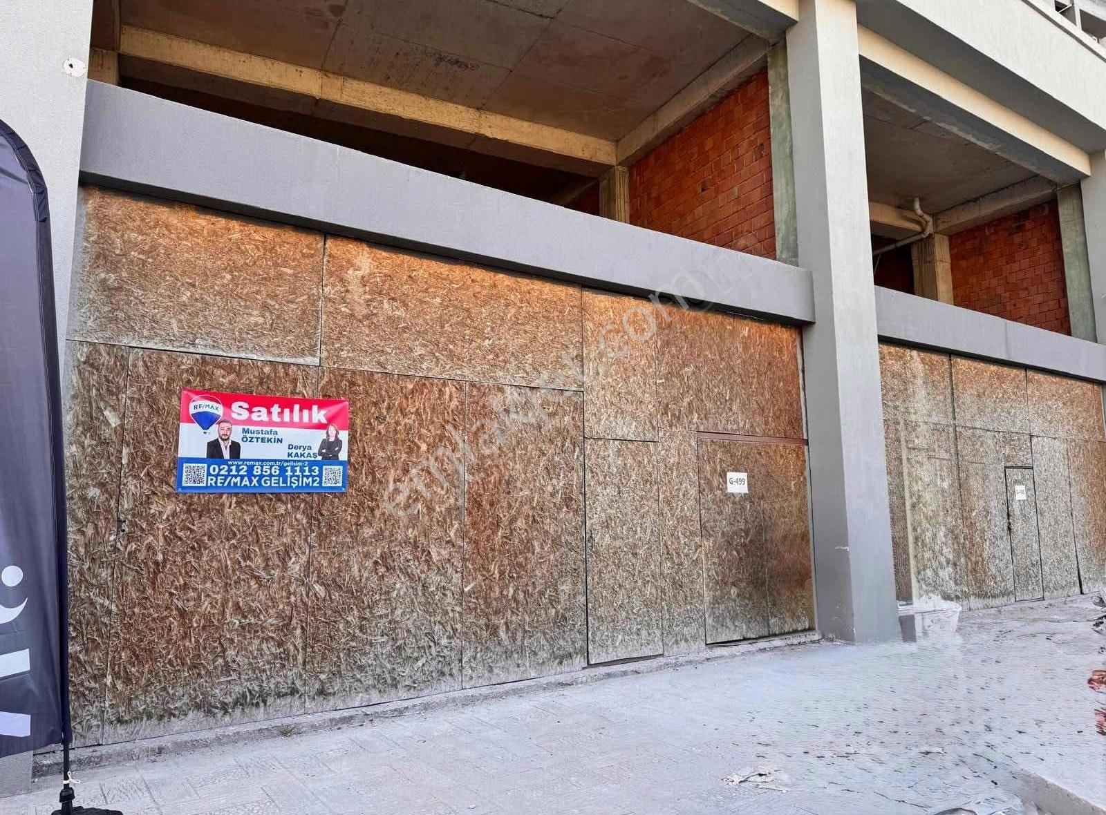 Ödül İstanbul Projesi 700 M2 2 Katlı Satılık Dükkan
