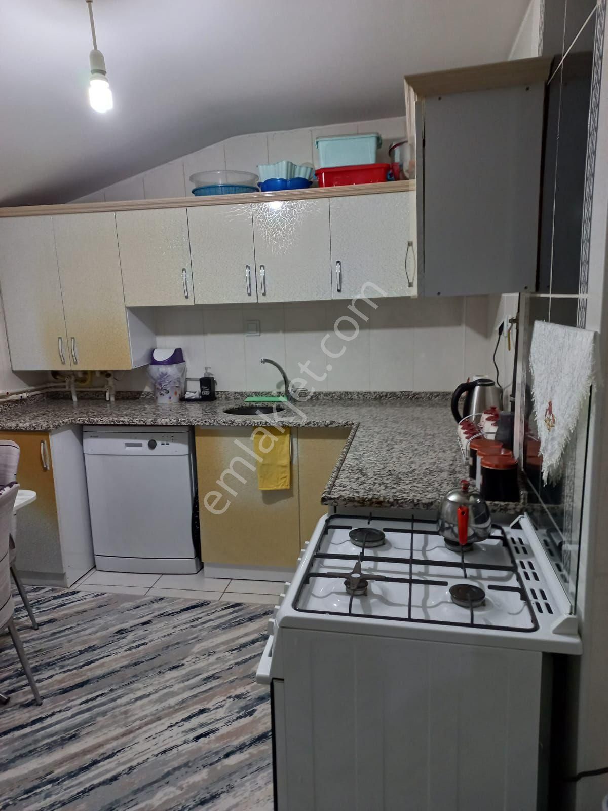 Kent Plazaya Yürüme Mesafesinde 4+1 Daire Çatı Katı