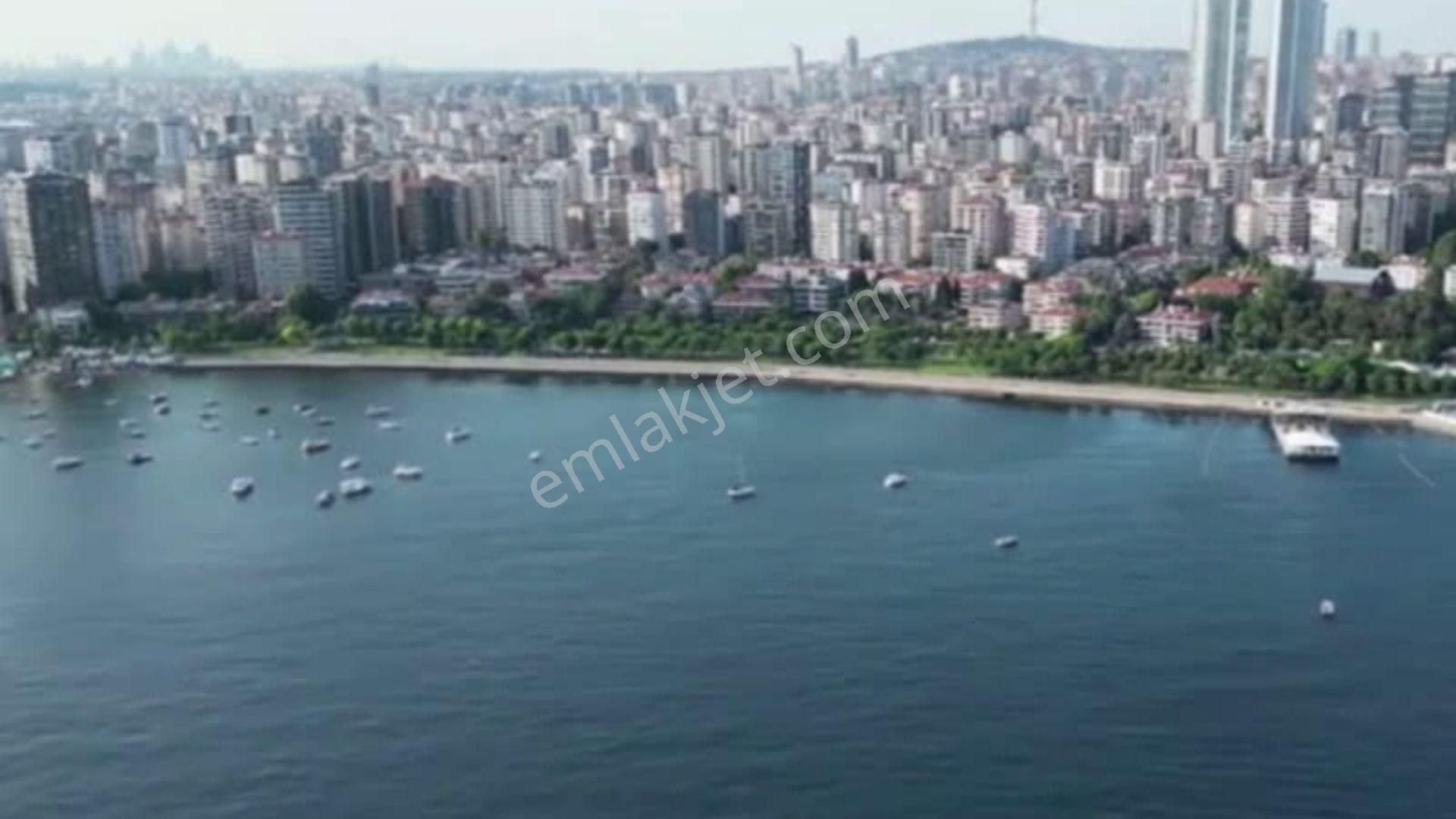 Mutluol Projeden Caddebostan Sahilde Katta Tek Satılık 4+1 Daire
