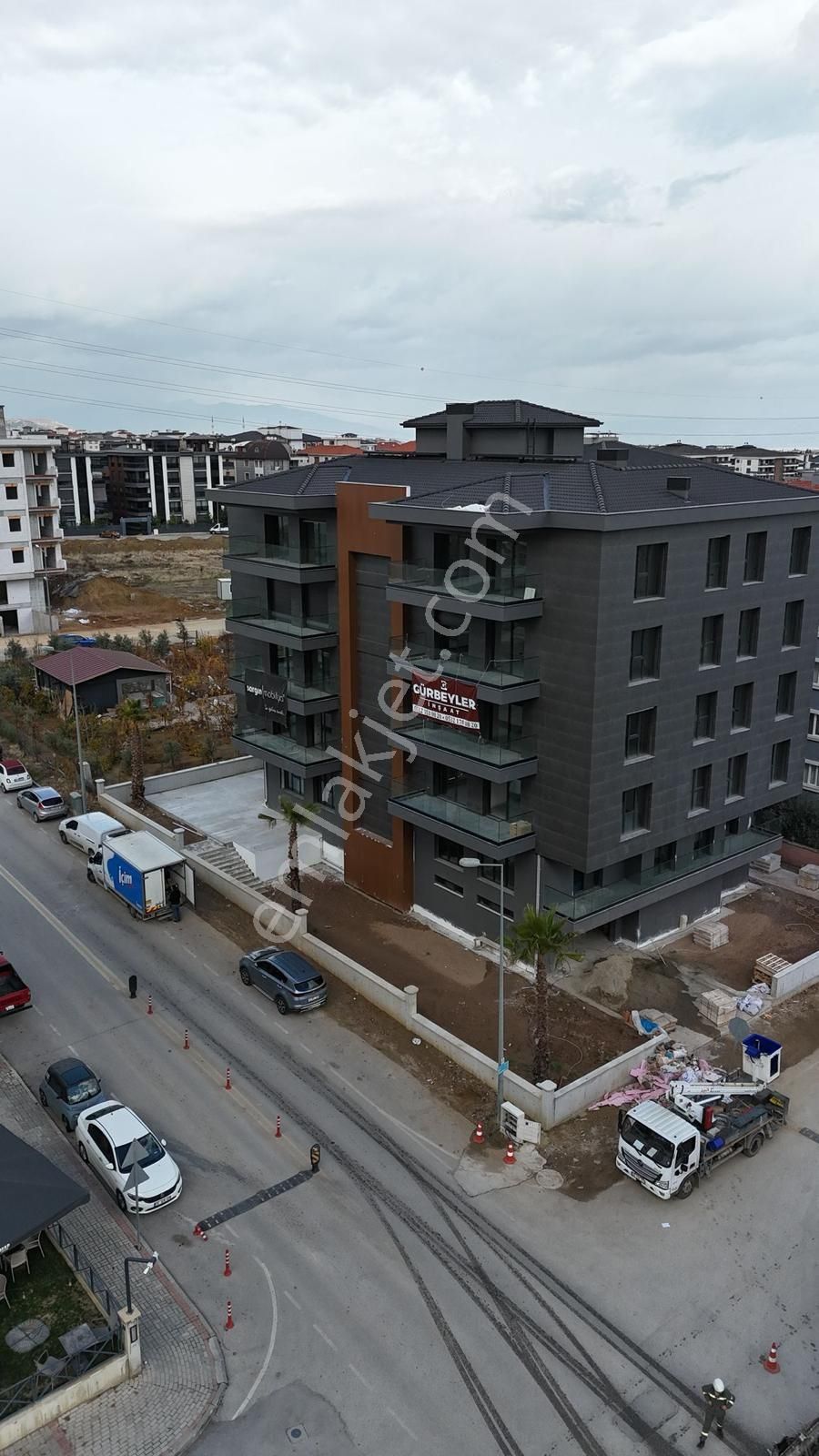 Kaan Gayrimenkulden Yenişafakta Muhteşem Lüx Daireler