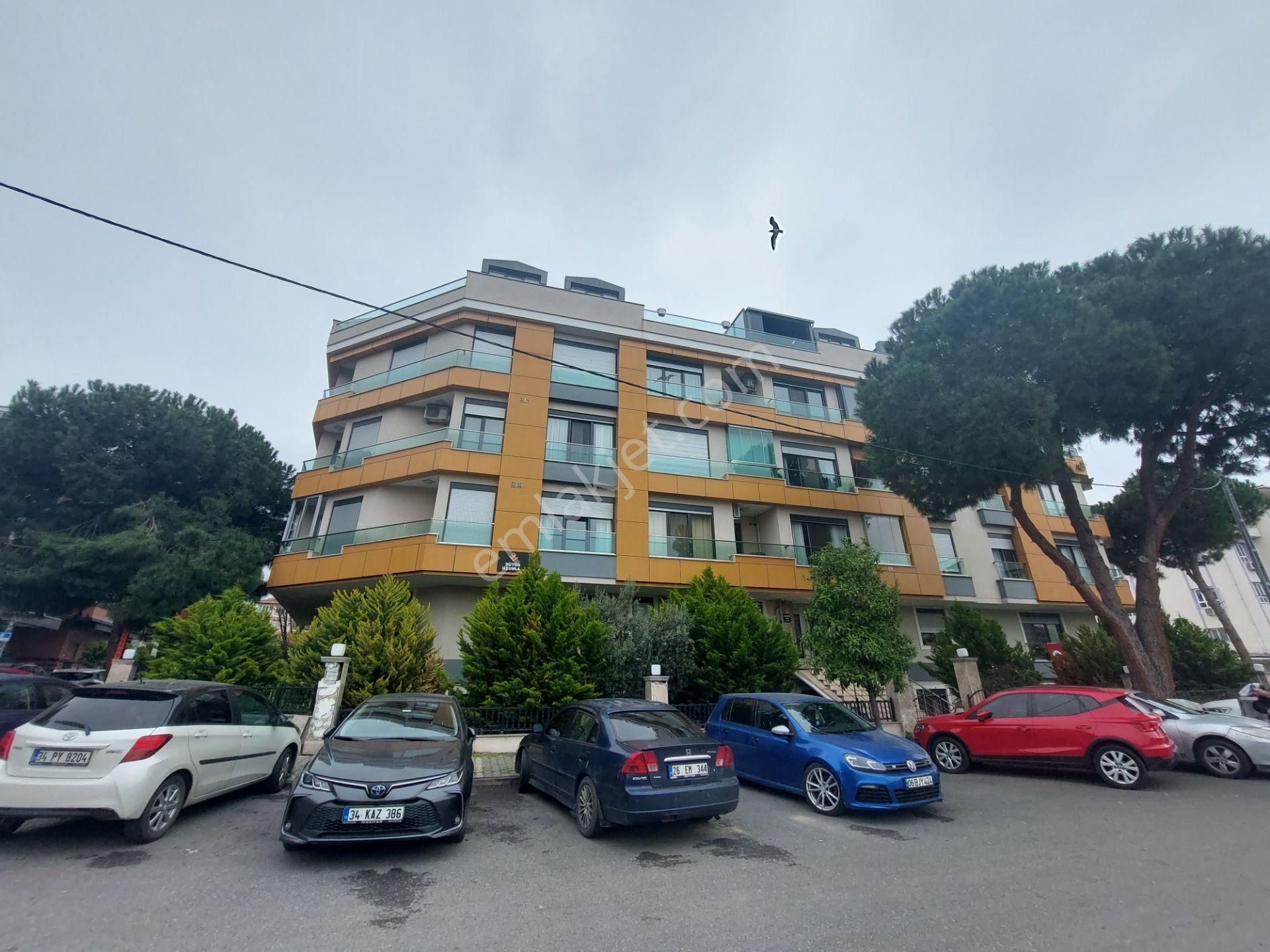 İlkeden İdealtepe Sahilde Yeni Binada Ön Cephe Bahçeli 110m2 3+1