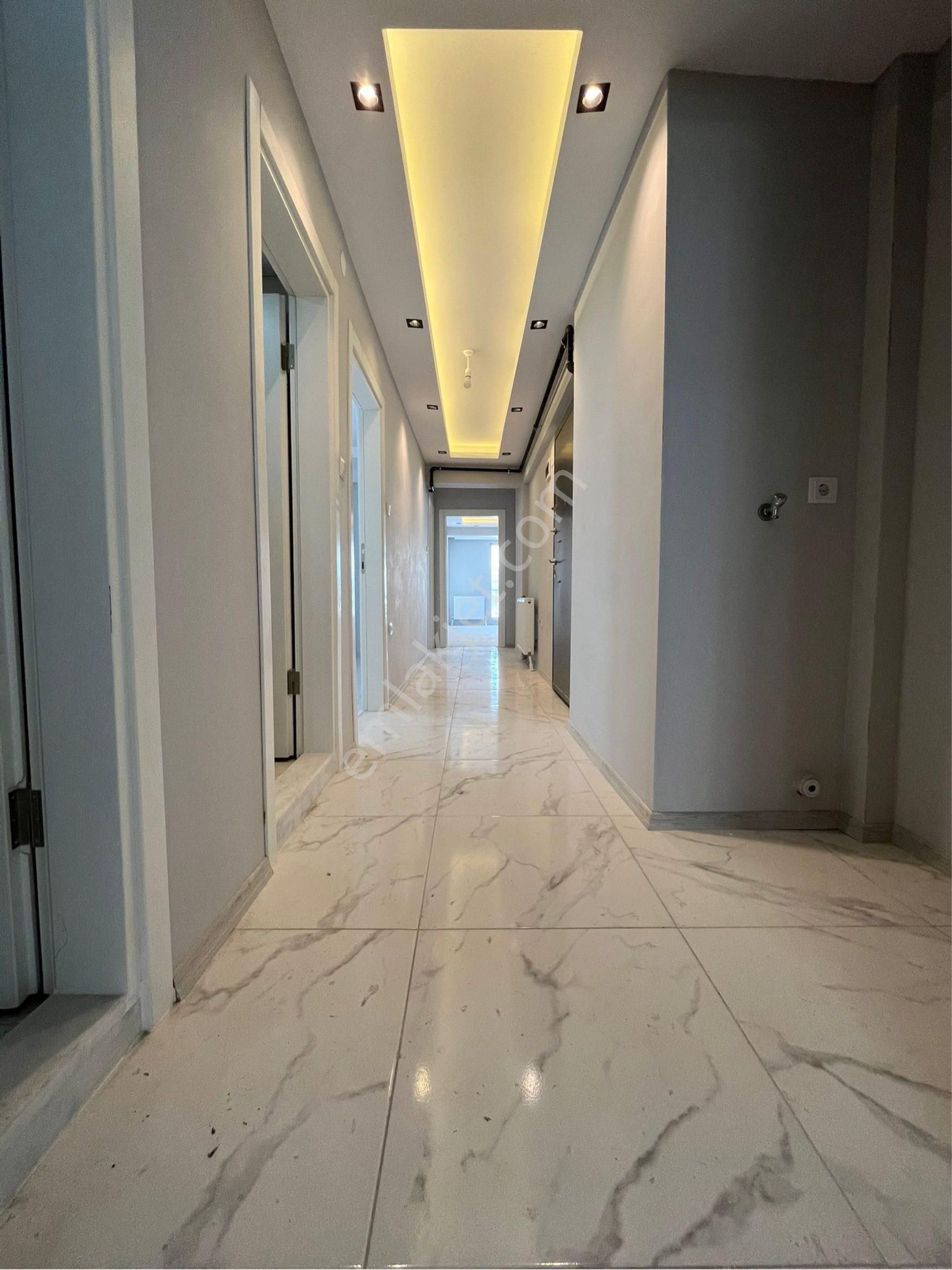 Re/max Mülk Özgür Baki’den Satılık Mevki Konumunda 3+1 Daire