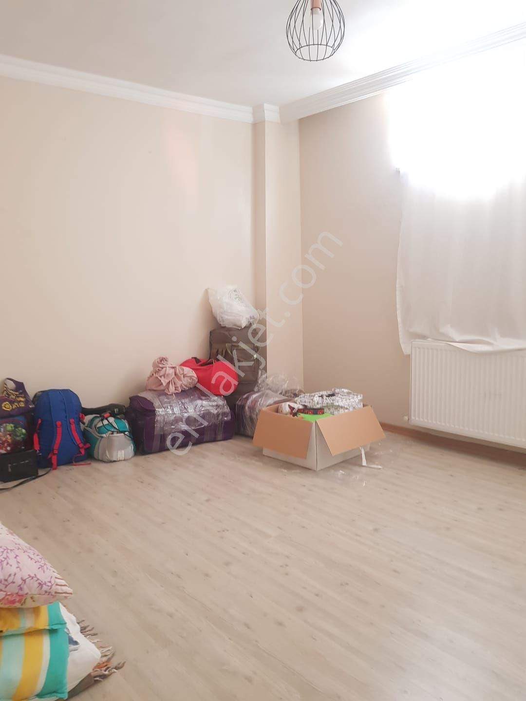 Çağlayan Mahallesinde 1+1 Krediye Uygun Satılık Daire