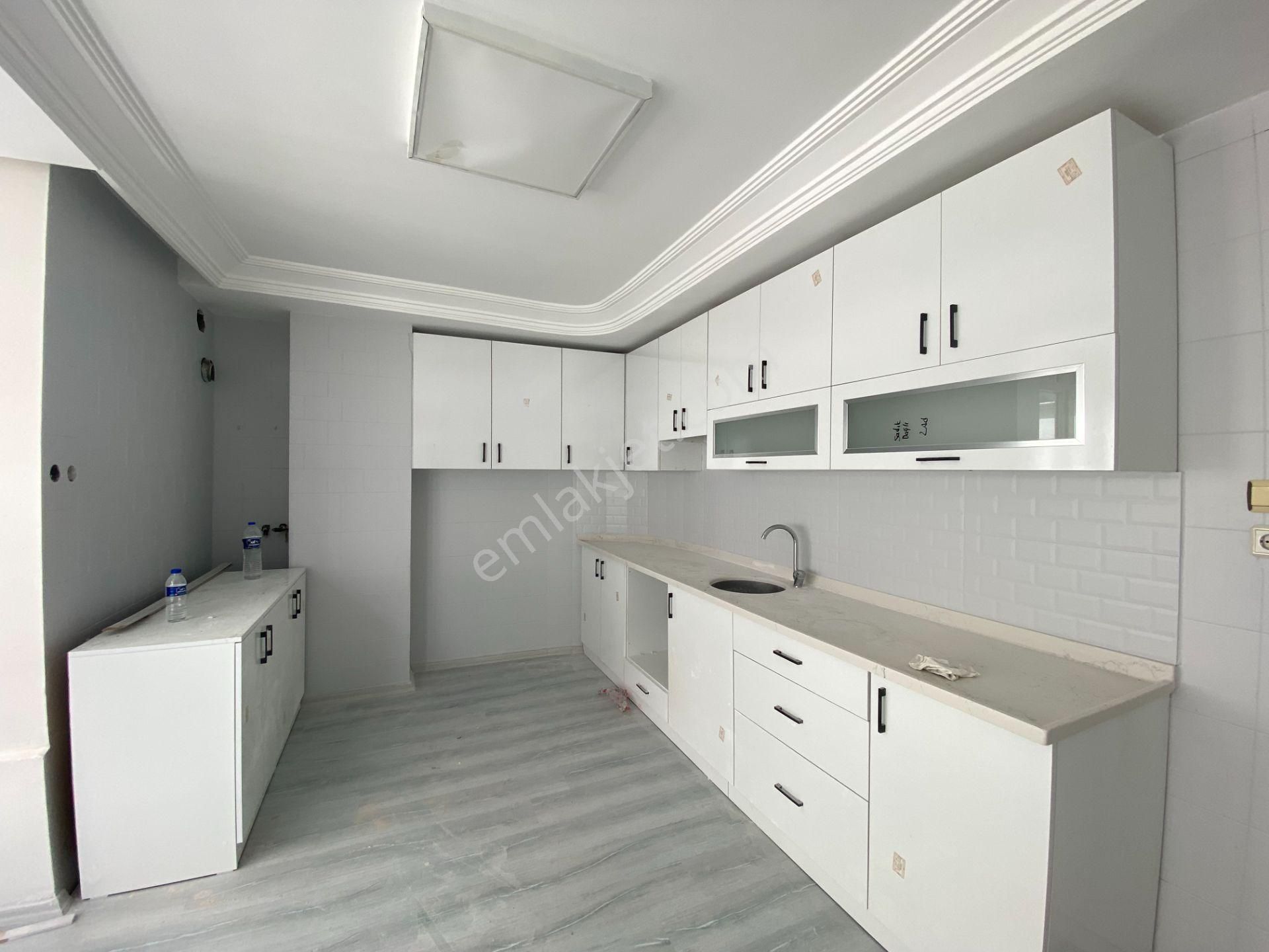 Gazipaşa Bulvarı 240 M2 3+1 Kapalı Mutfak/otoparklı Hasarsız Satılık Daire - Görsel 5