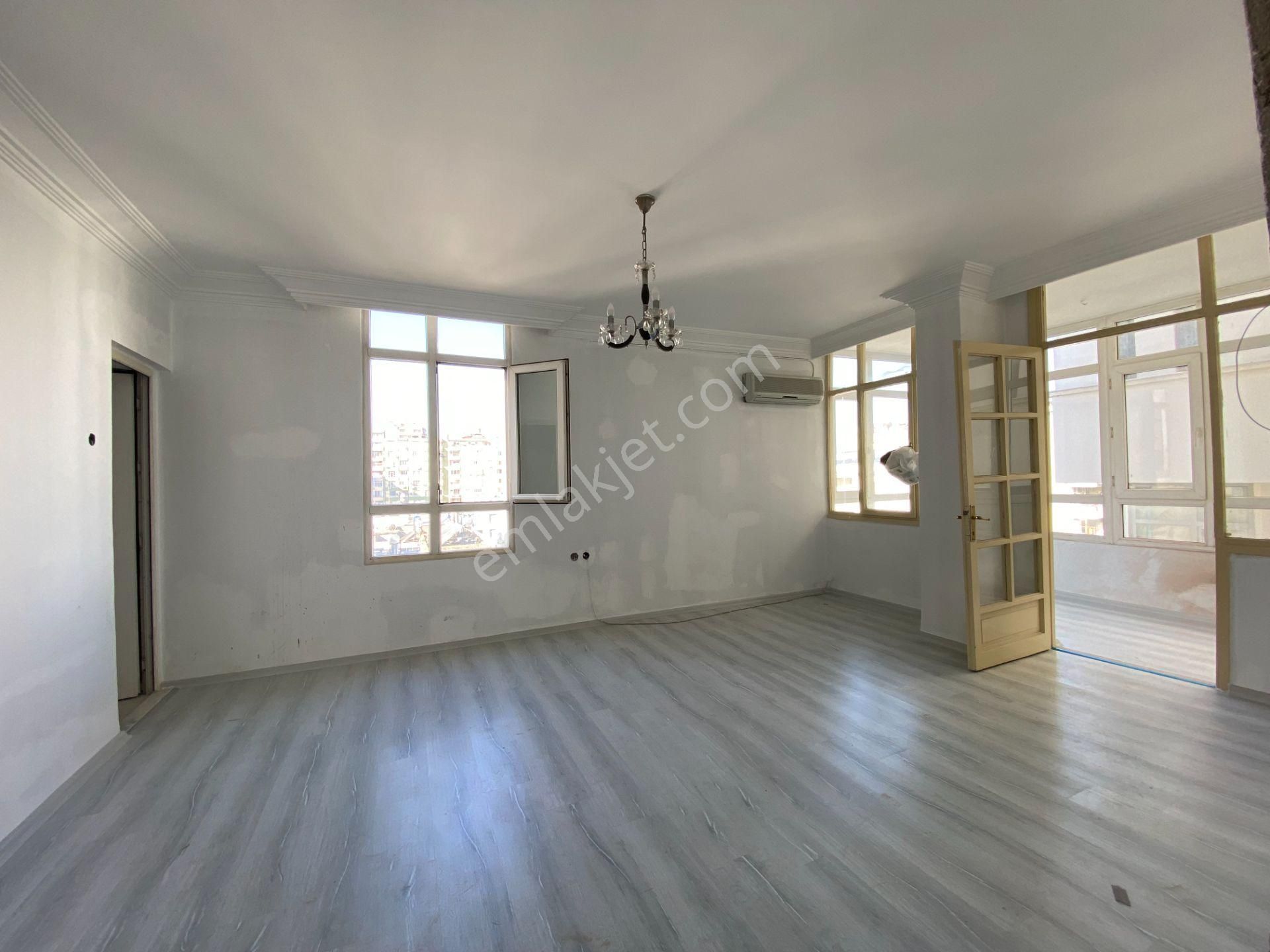 Gazipaşa Bulvarı 240 M2 3+1 Kapalı Mutfak/otoparklı Hasarsız Satılık Daire - Görsel 12