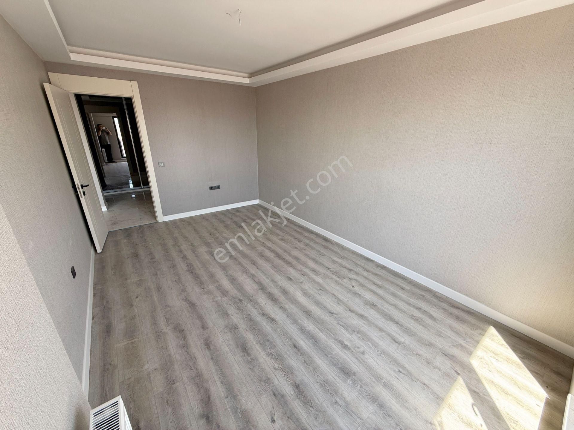 4+1 Seval Cad. Yakını Merkezi Konum Manzaralı Ferah Site Dairesi - Görsel 17