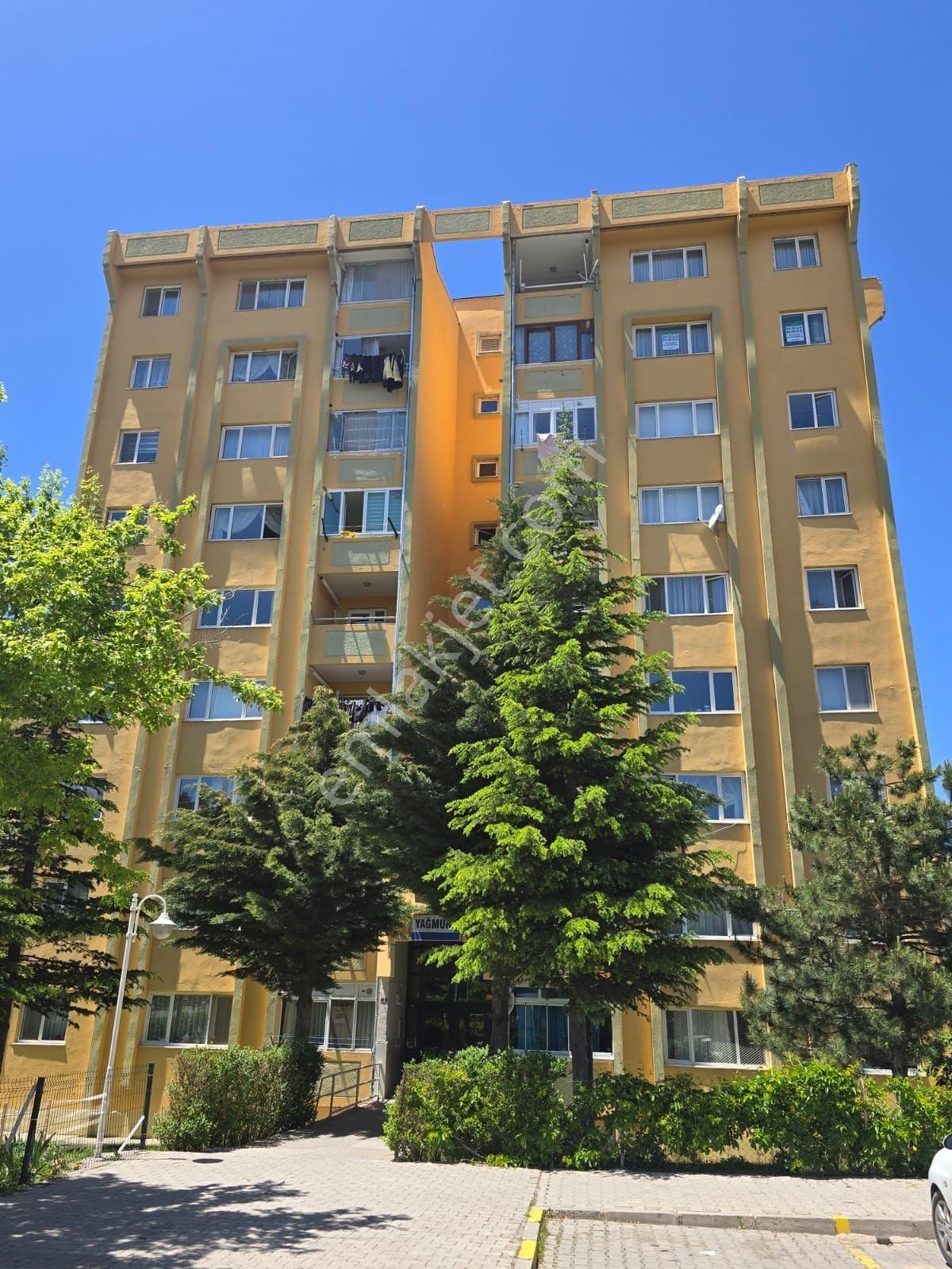 Toki Demokrasi Mahallesi 2inci Bölgede Satılık 3+1 Daire