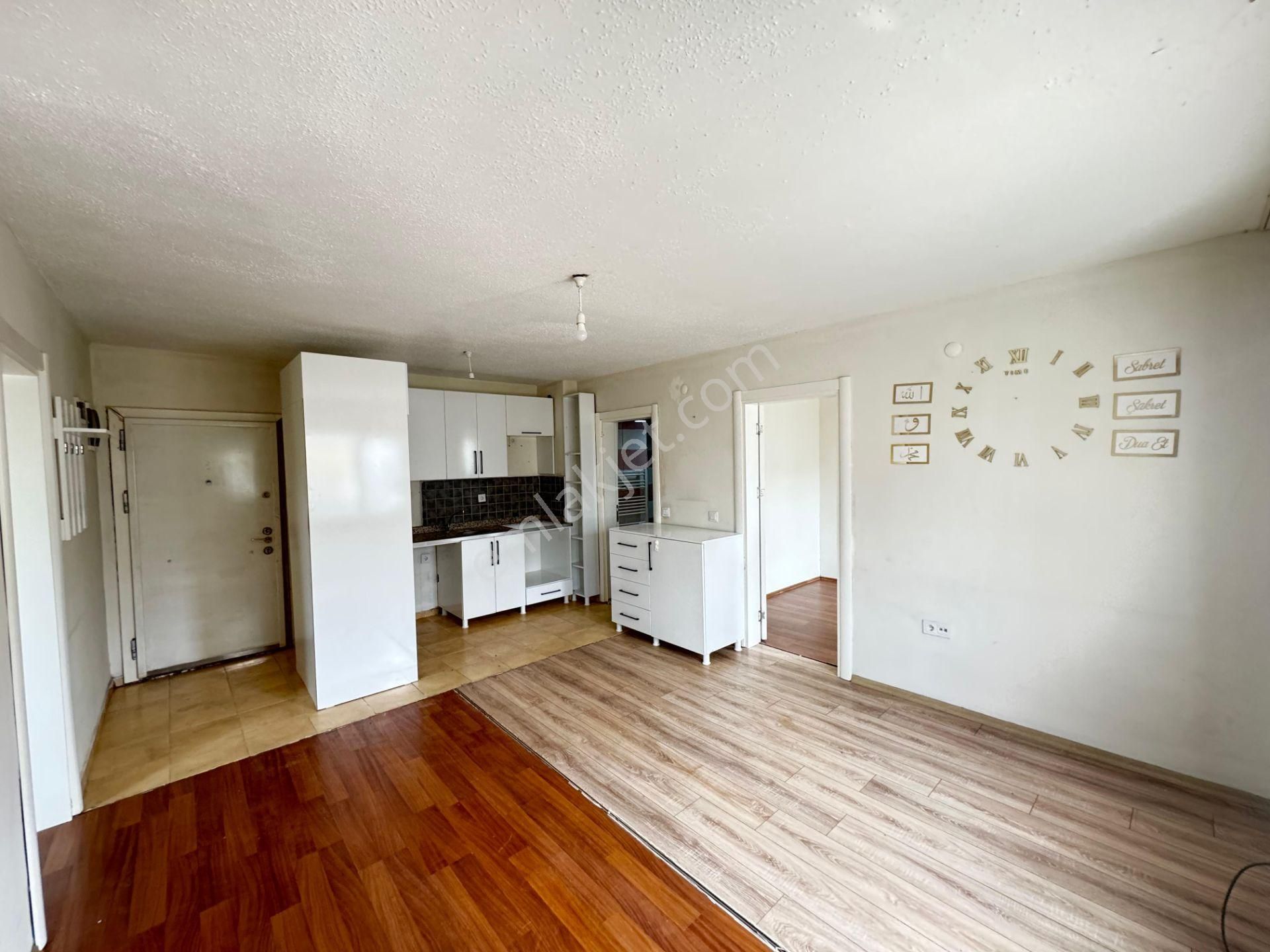 Acil Kiralık-wıns Town Avm Karşısı Sosyal Konutlarda 2+1 Daire