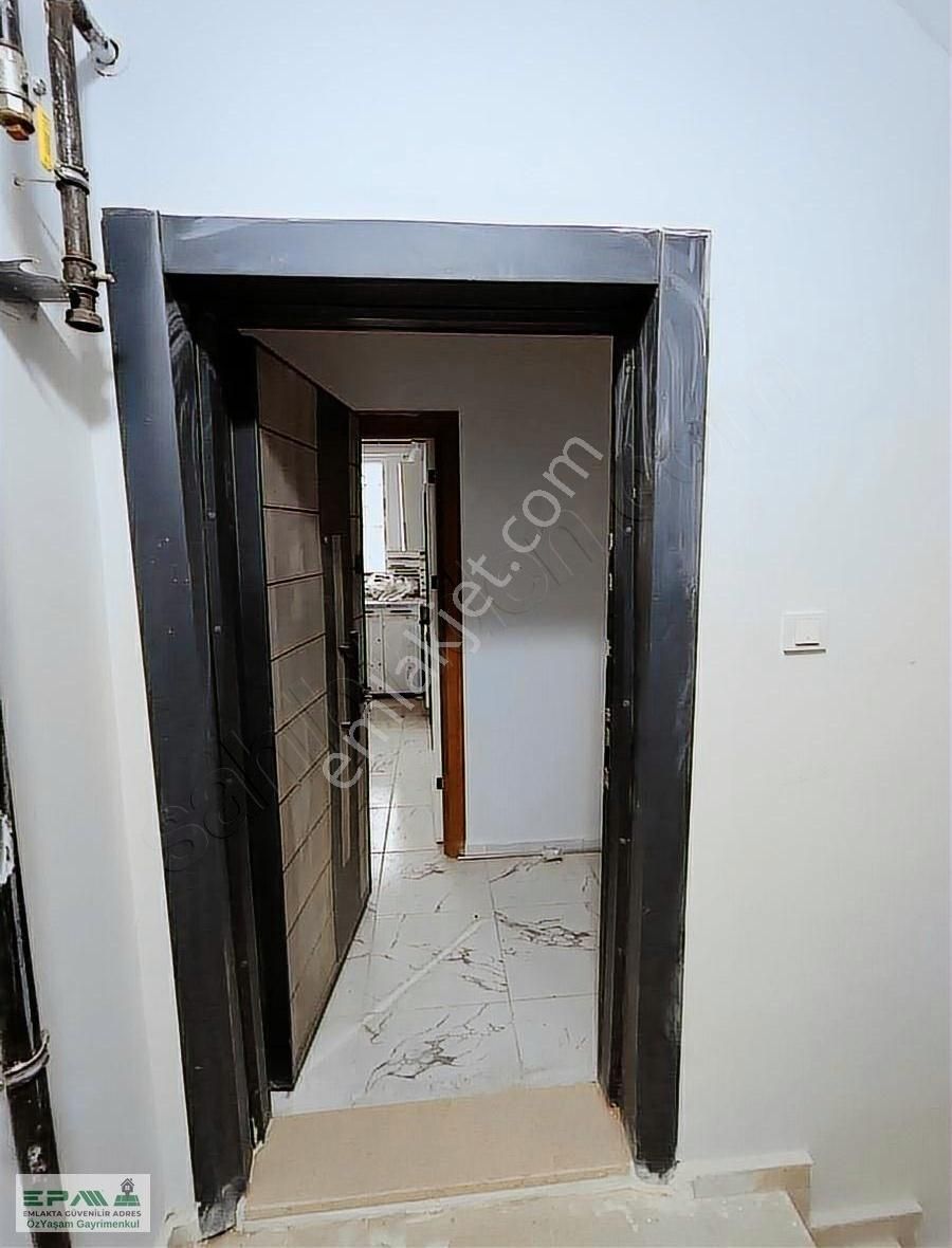 Epa Özyaşamdan İpek Cad. H*sarsız Daire