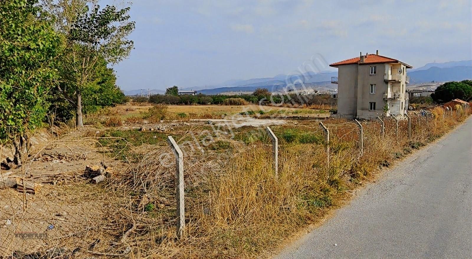 İzmir Menemen Mermerli'de 9,5 Dönüm Yola Cephe Arazi