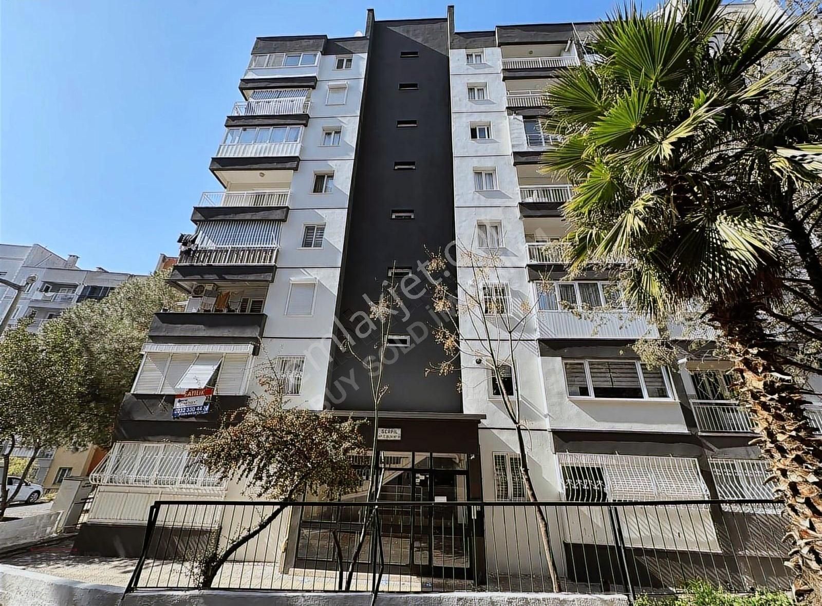 Çiğli Evka-6'da Doğa Manzaralı 2+1,kapalı Mutfak,doğalgazlı