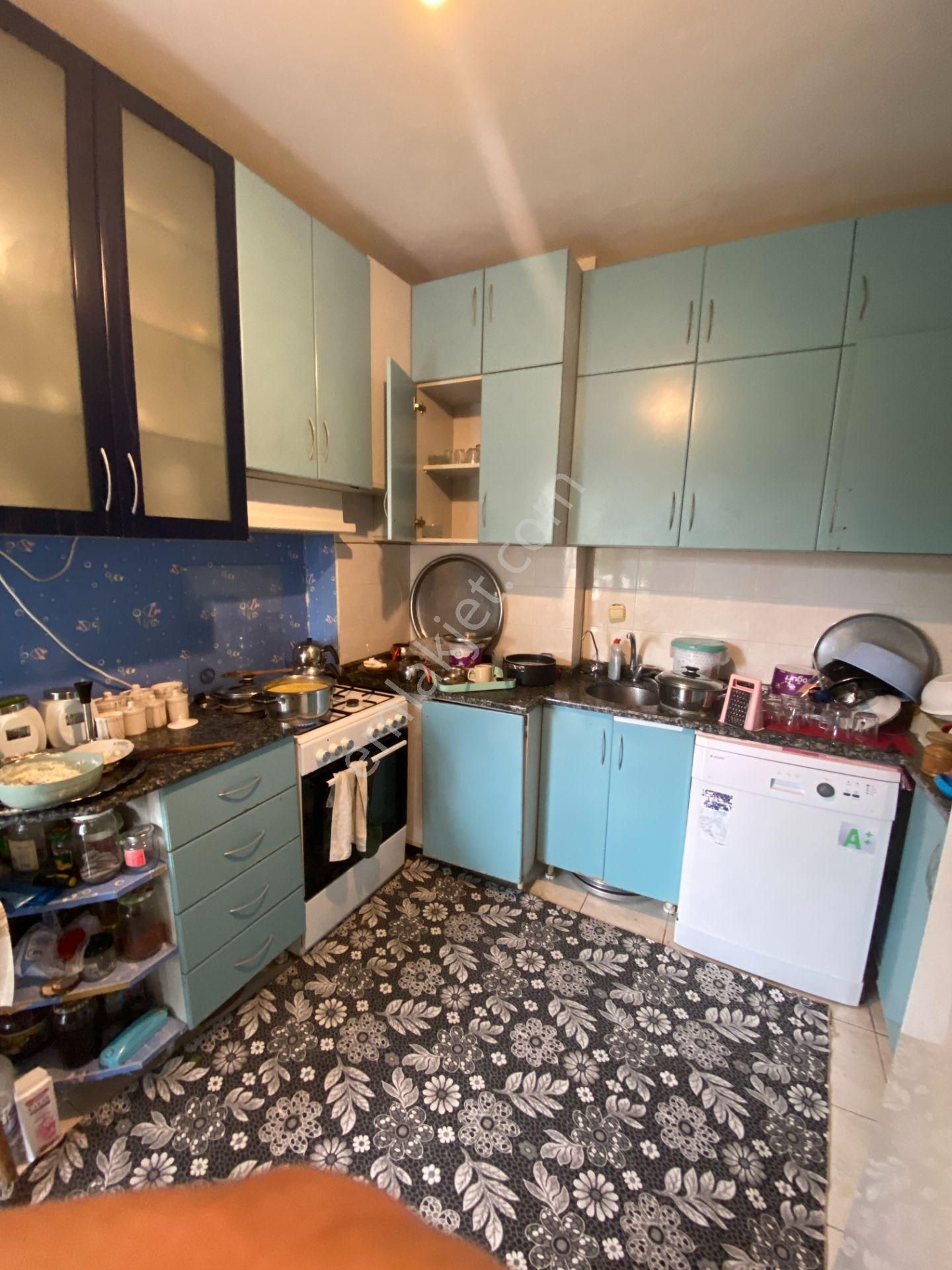 Site İçerisinde Geniş Yatırımlık Daire