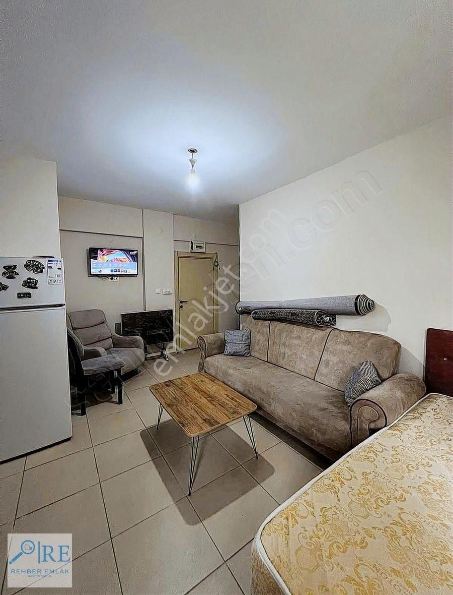 Türk Kahvesi Arkası Kiralık Balkonlu B.kat 1+0 Apart