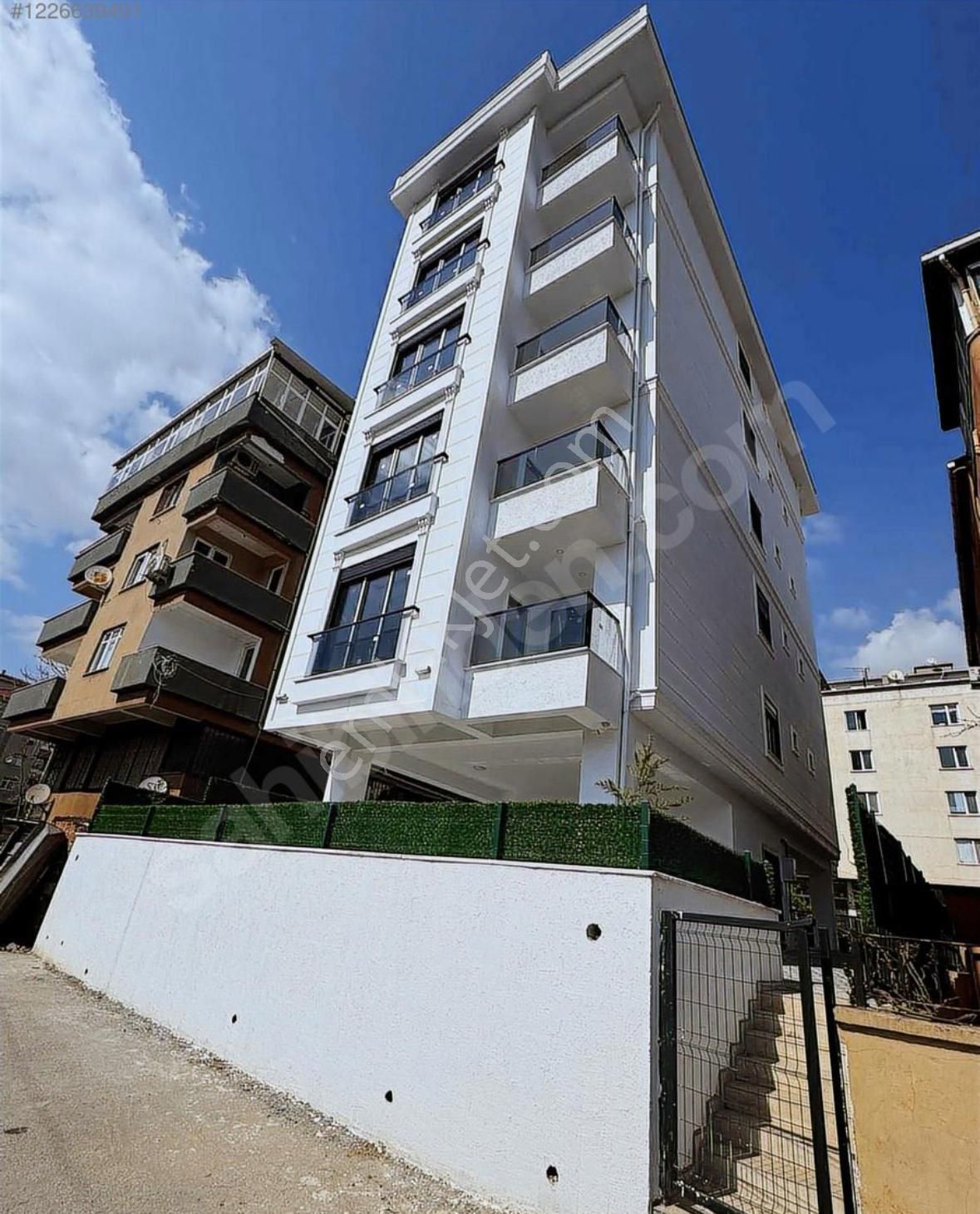 İskanlı Panoramik Deniz Manzaralı Daireler