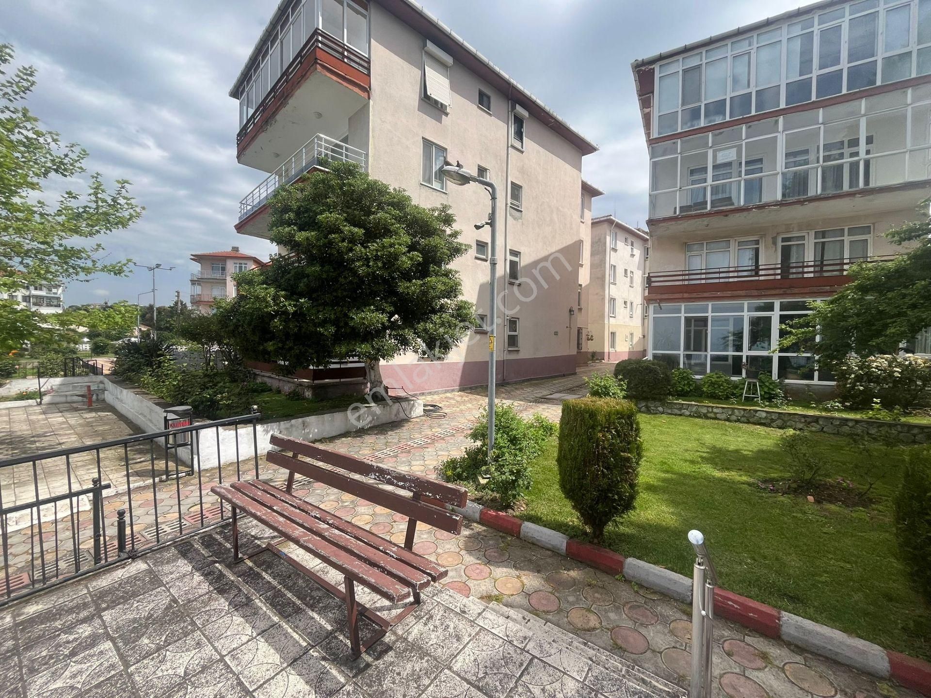 Re/max Şehir 2 De Çiftlikköy Siteler Mh. Kumsal Sitesi 2+1 Daire