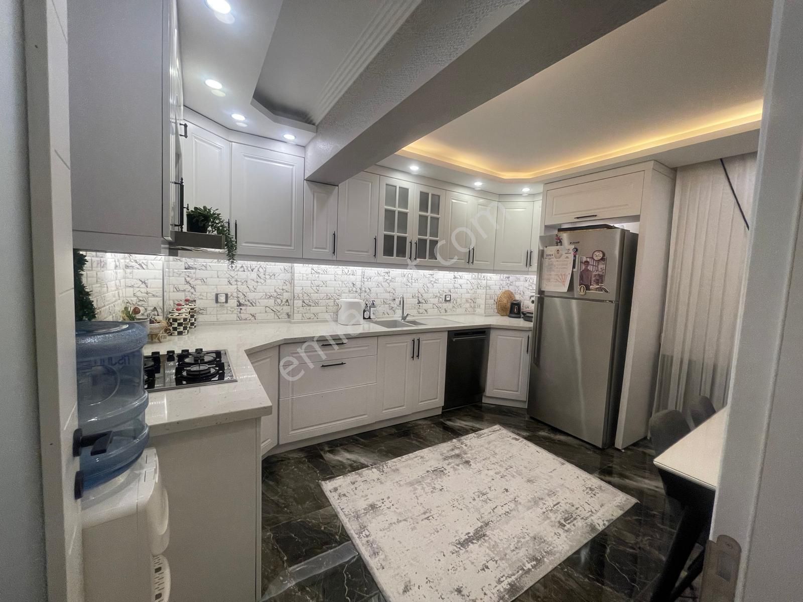 🏡adakalemahallesi 🏡 ✅2+1 100 M2 5 Katlının 1 Katı ❇️ Kombi Dagalgaz