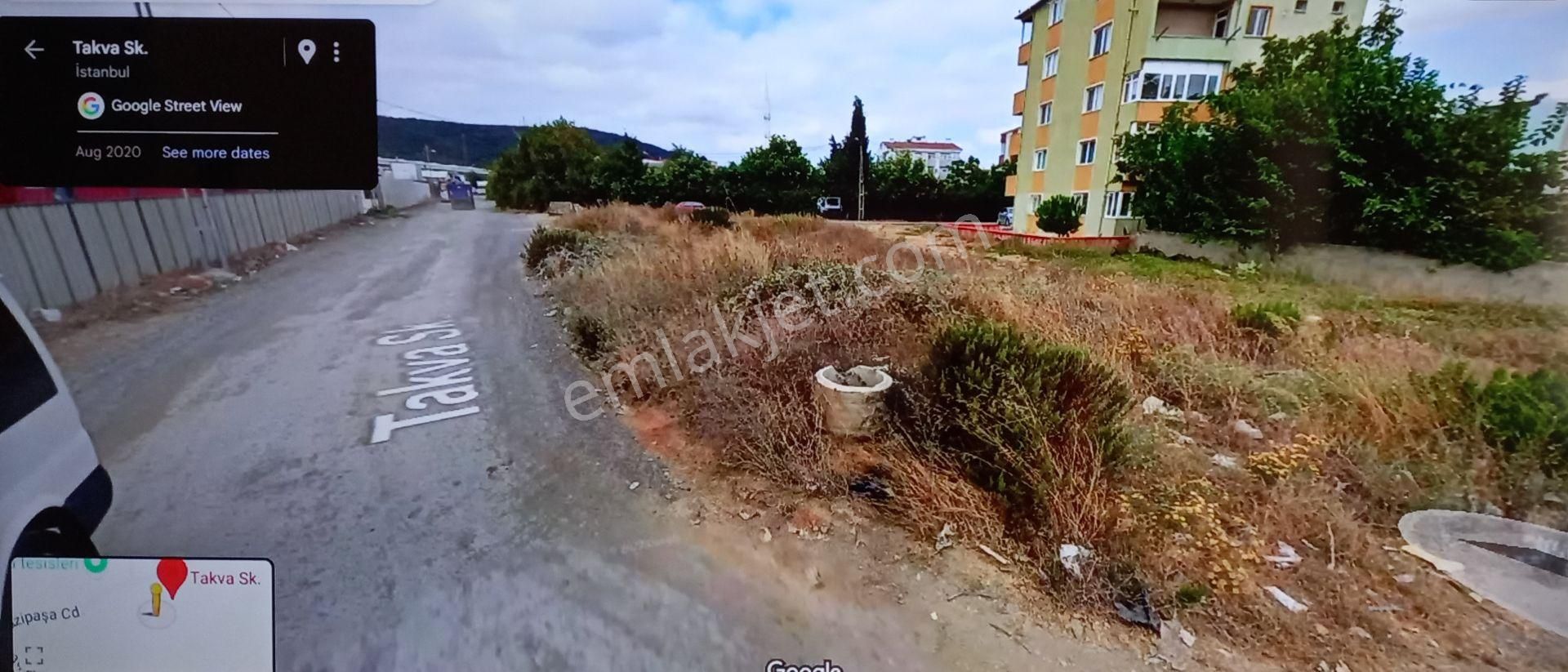 Ataşehir Ferhatpaşa , Takva Sokakta , 880 M2 , Kiralık Arsa