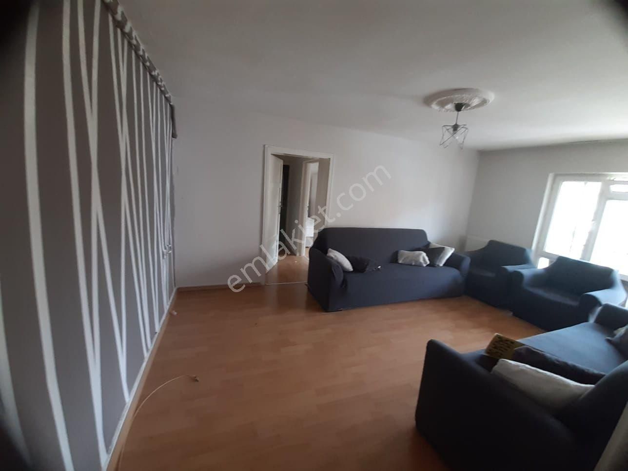 Aktepe Merkezde 1+1 Cadde Üstü Eşyalı Kiralık