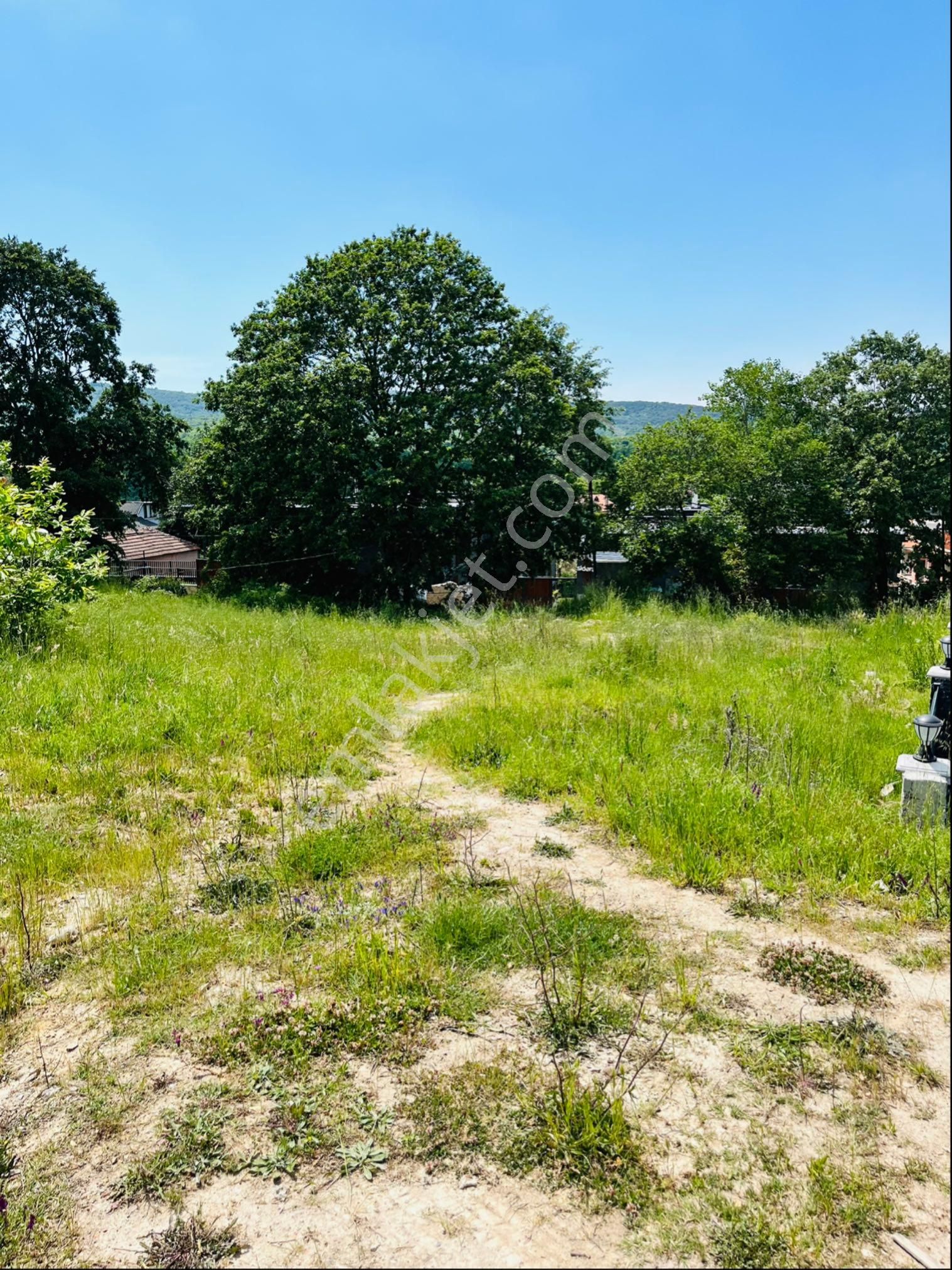 Çekmeköy Reşadiyede Konumu Çok İyi Olan 2 Villalık Arsa - Görsel 8