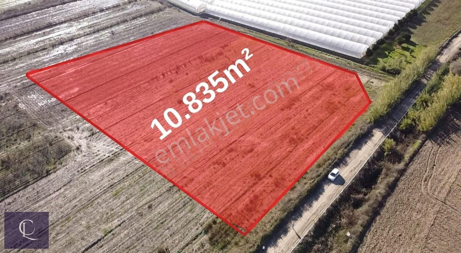 Antalya Aksu İhsaniye'de 10835m2 Satılık Tarla