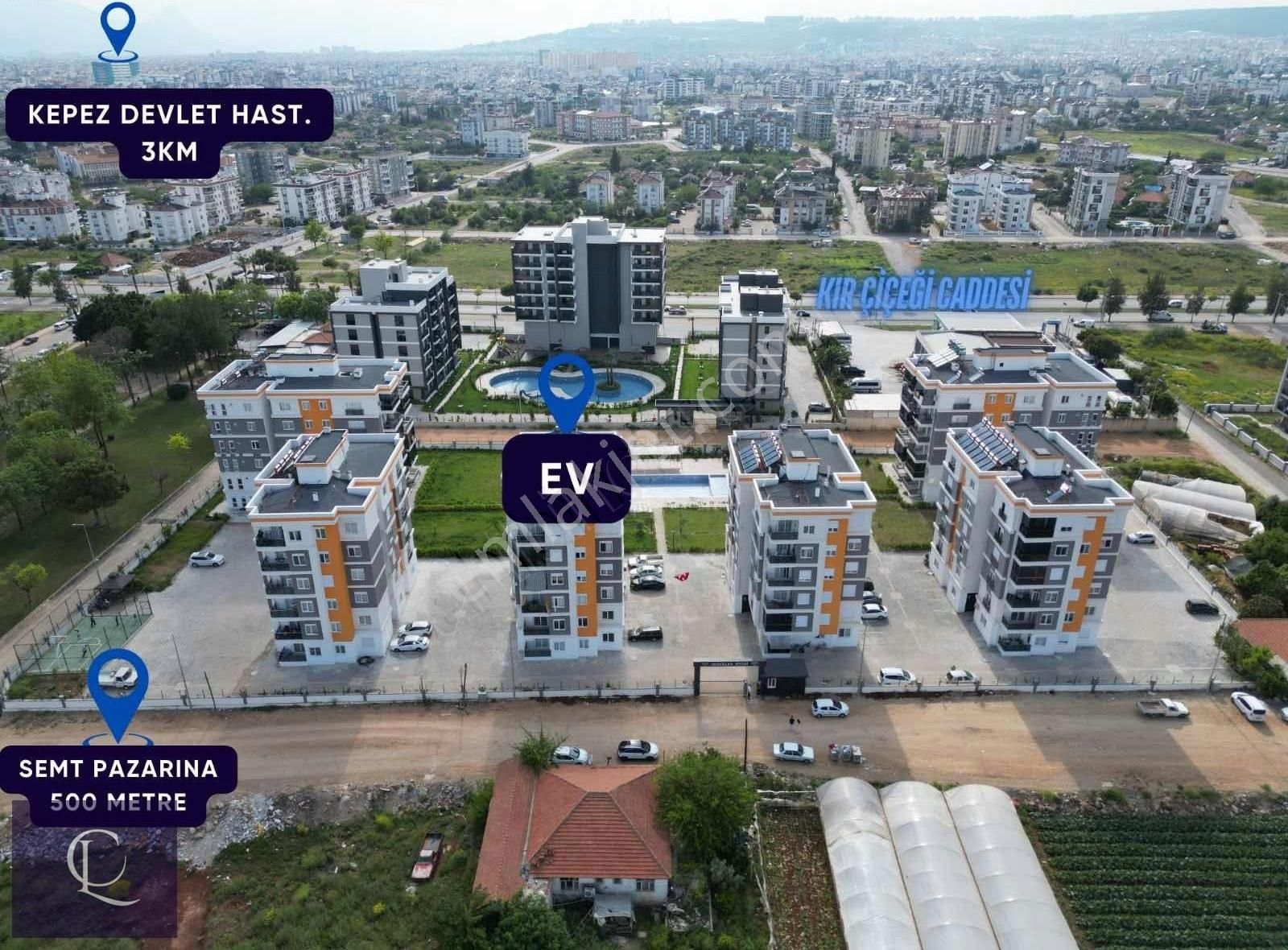 Baraj Mahallesi 2+1ayrı Mutfaklı Havuzlu Site Satılık Daire