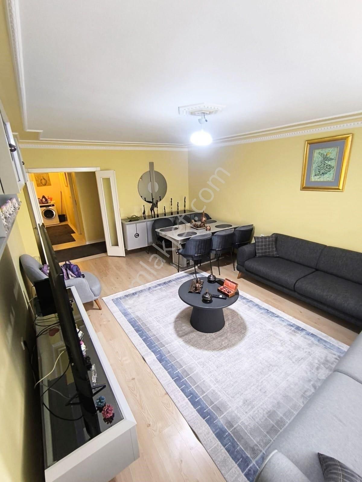 Ege Mah. Site İçersinde 4. Katta 3+1 125 M² Satılık Daire!!!!