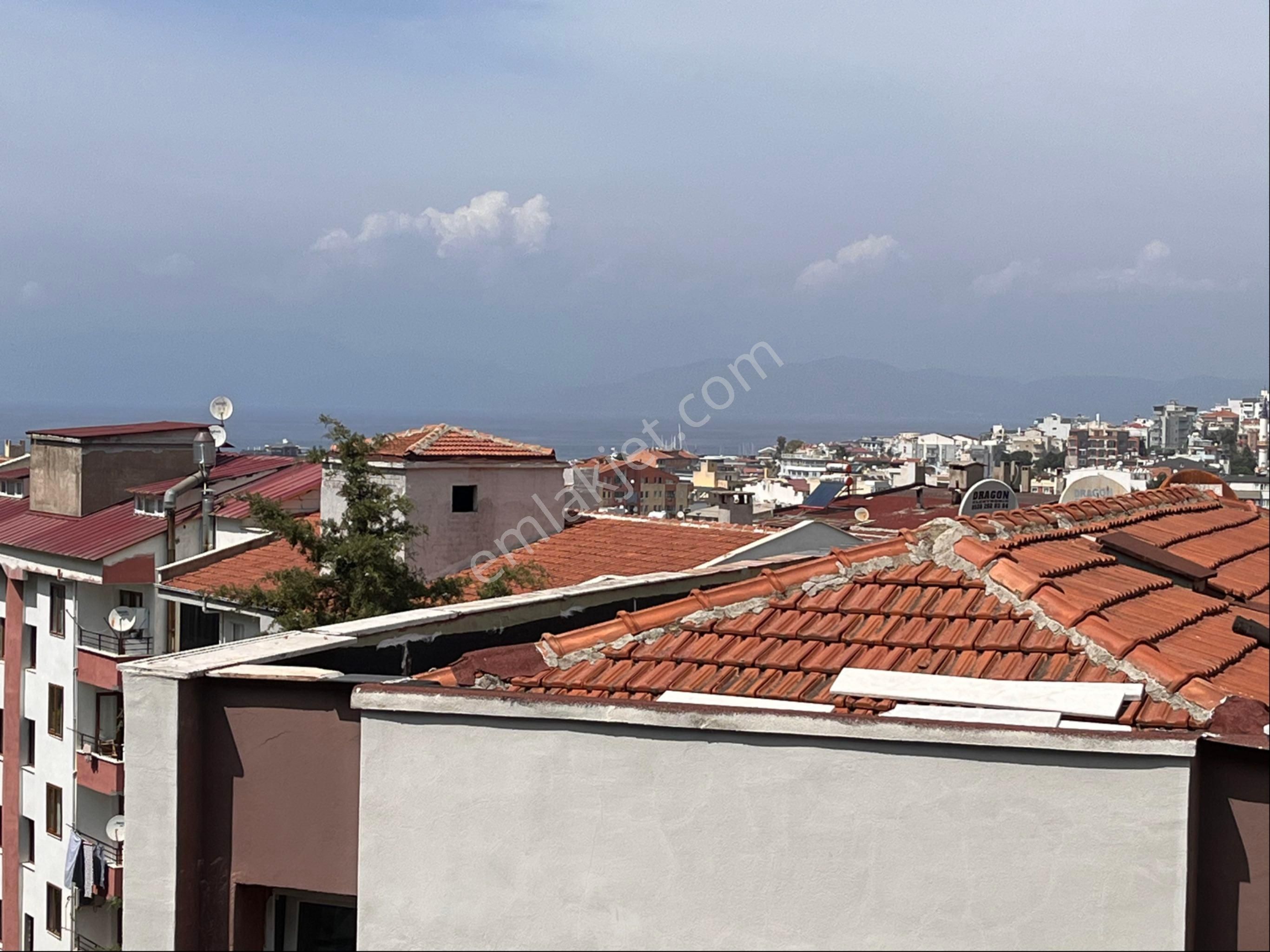 Zeybek Sitedinde Manzaralı 2+1 Kiralık Daire