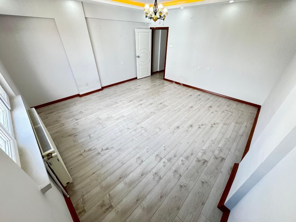 Sincan Plevne Mh 3+1 Ara Kat Full Yapılı Bağımsız Ön Cephe Daire