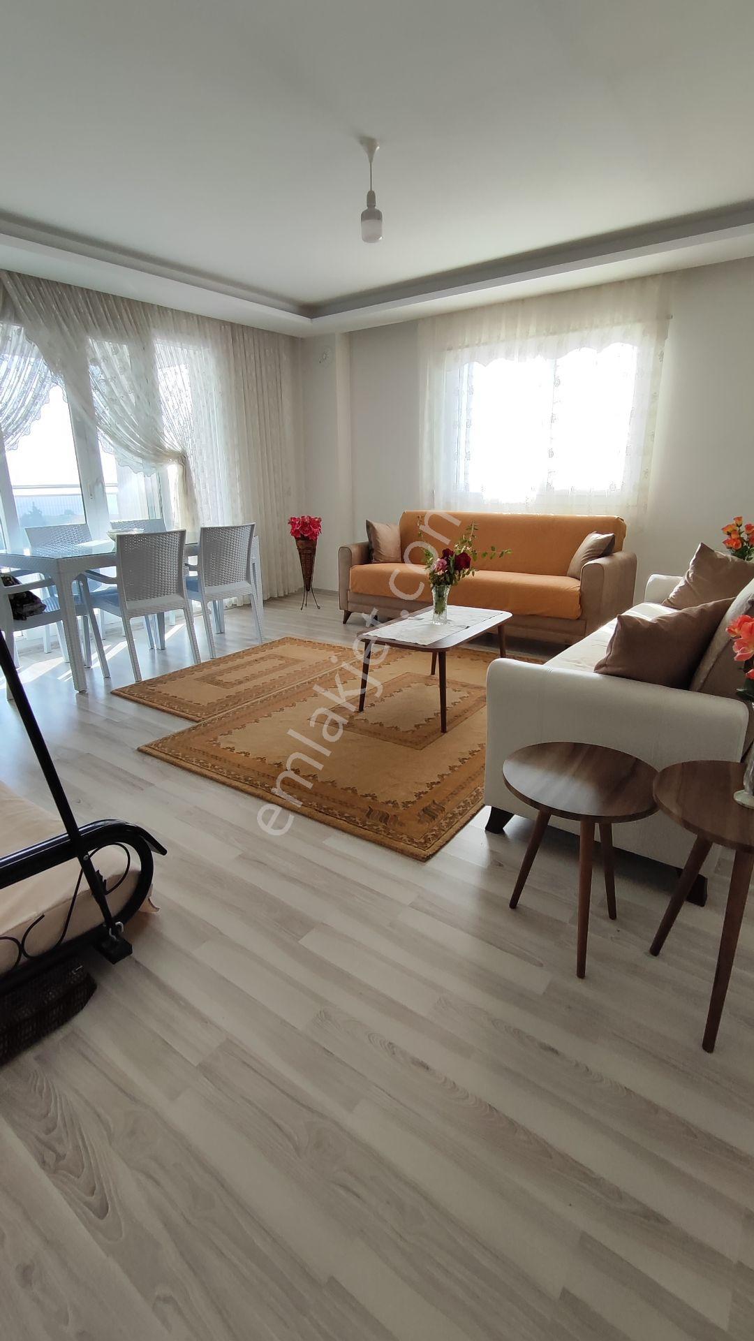 Kuşadası'nda Muhteşem Manzaralı Tripleks Villa - Görsel 24