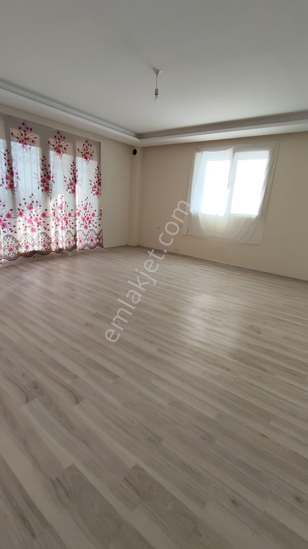 Kuşadası'nda Muhteşem Manzaralı Tripleks Villa - Görsel 34