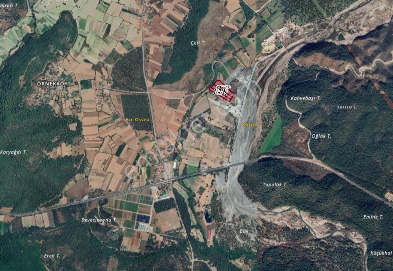 Karabörtlen'de,3parsel(7200+8550+12800),ayrı Ayrı Da Satılabilir