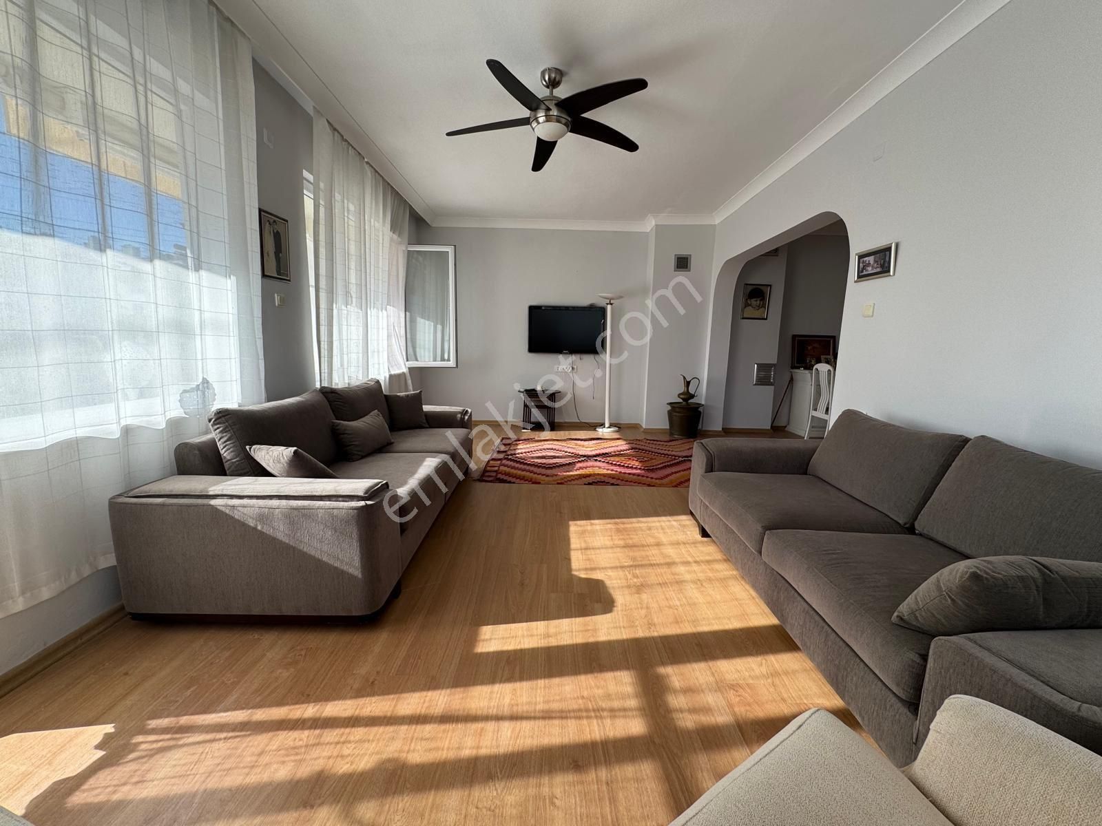 Akçay Yeni Mahallede Sezonluk Eşyalı Daire