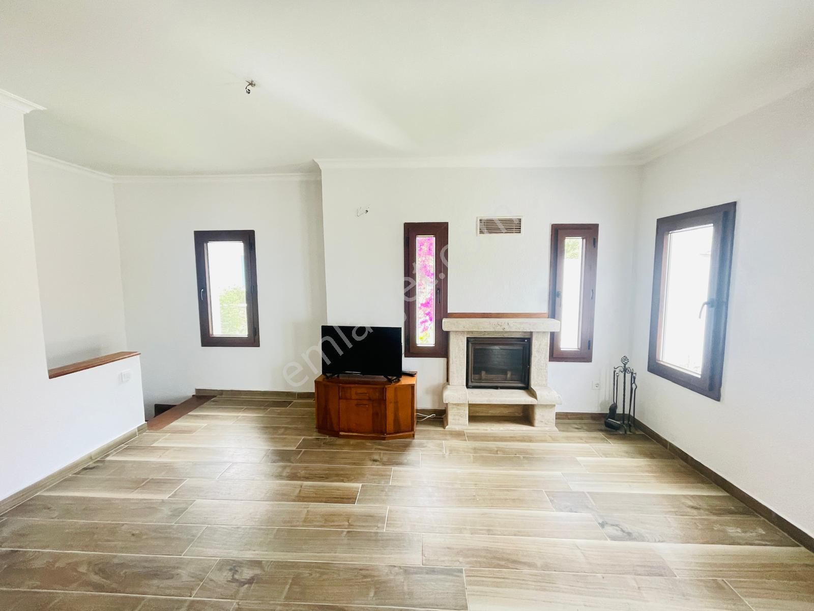 *saygın* Akyarlar' Da Harika Deniz Manzaralı 2 Girişli Dubleks Daire - Görsel 14