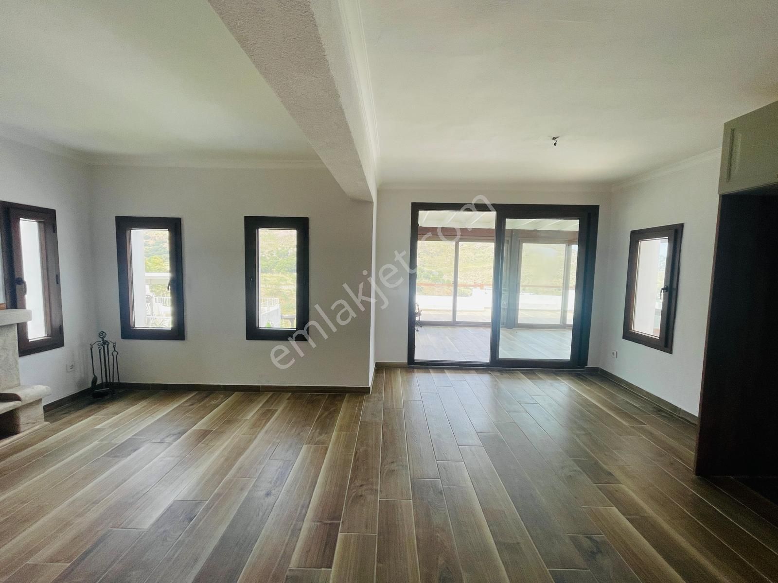 *saygın* Akyarlar' Da Harika Deniz Manzaralı 2 Girişli Dubleks Daire - Görsel 15