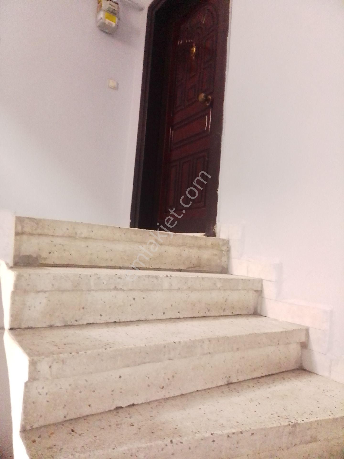 Arı Emlak'tan Kiralık 120m2 3+1