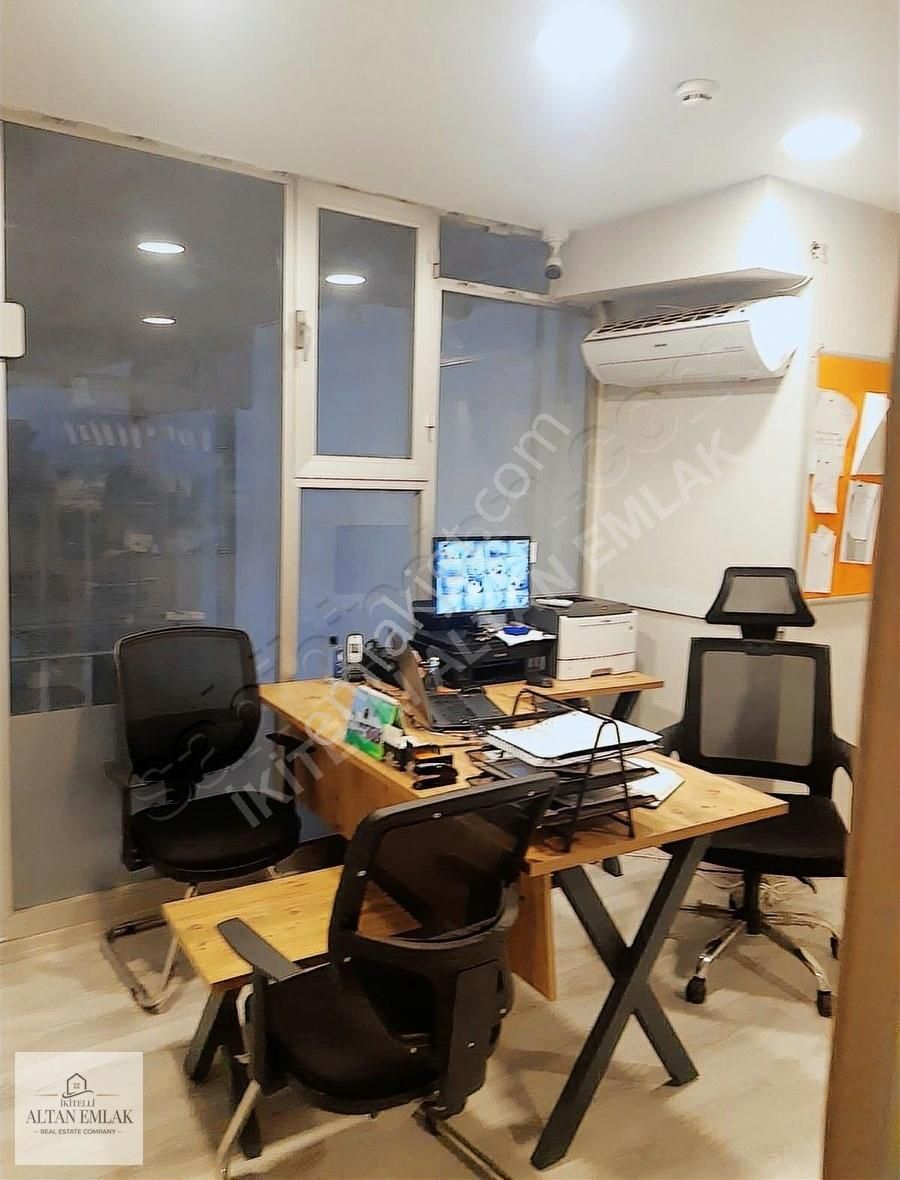 İkitelli Osb De Tır Yanaşır, H:6 M 1000 M2 Kiralık (boş) İşyeri