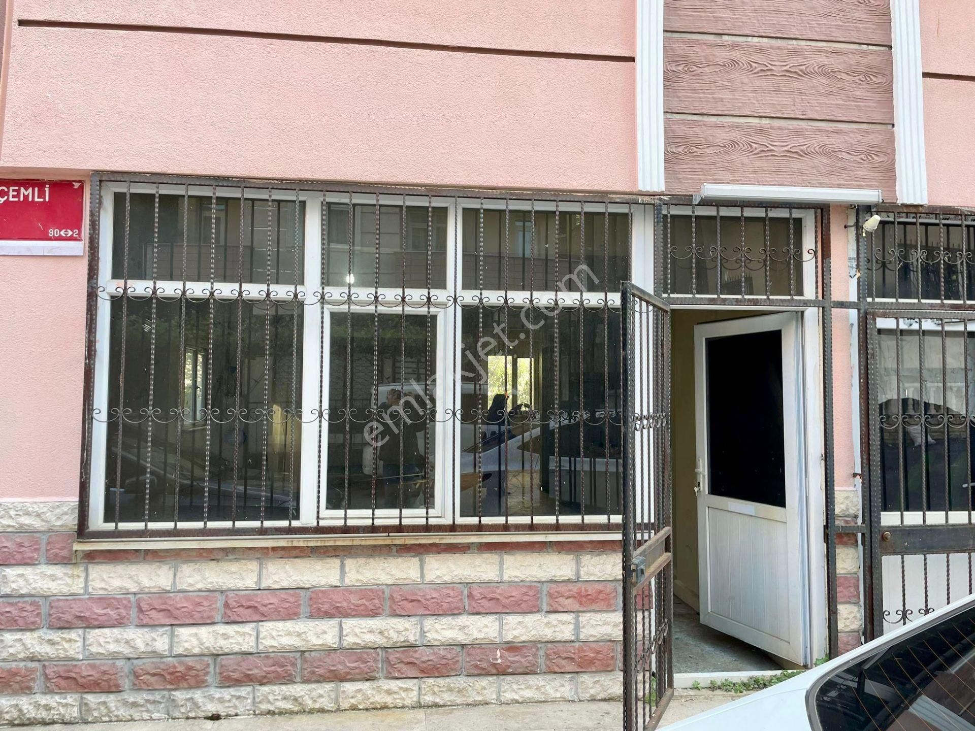 Beykoz Kavacık Dörtyol Kiralık Düz Ayak Dükkan Depo İşyeri