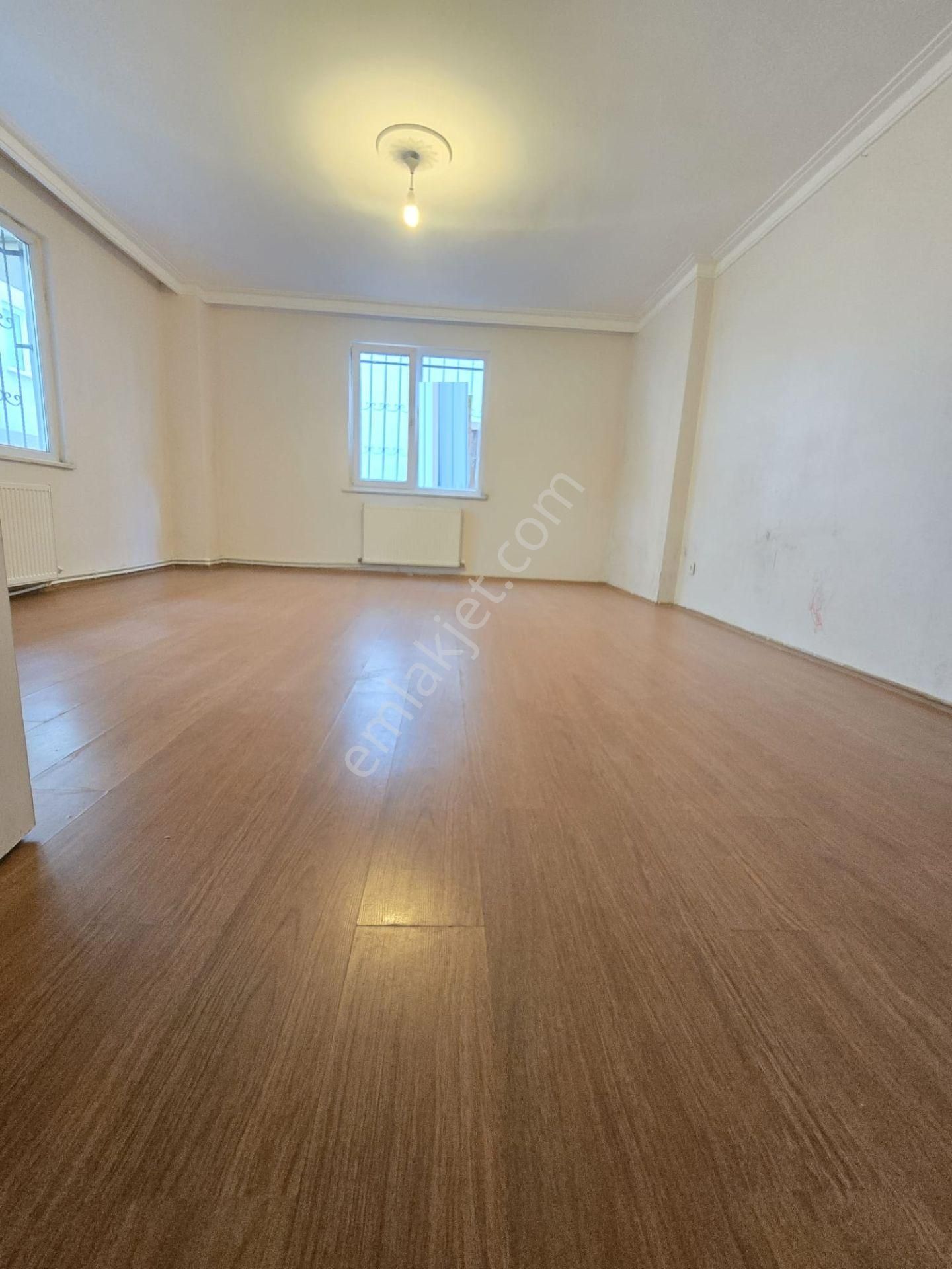 Eurocity Den Merkezde İskanlı Düz Giriş Katı Geniş 2+1